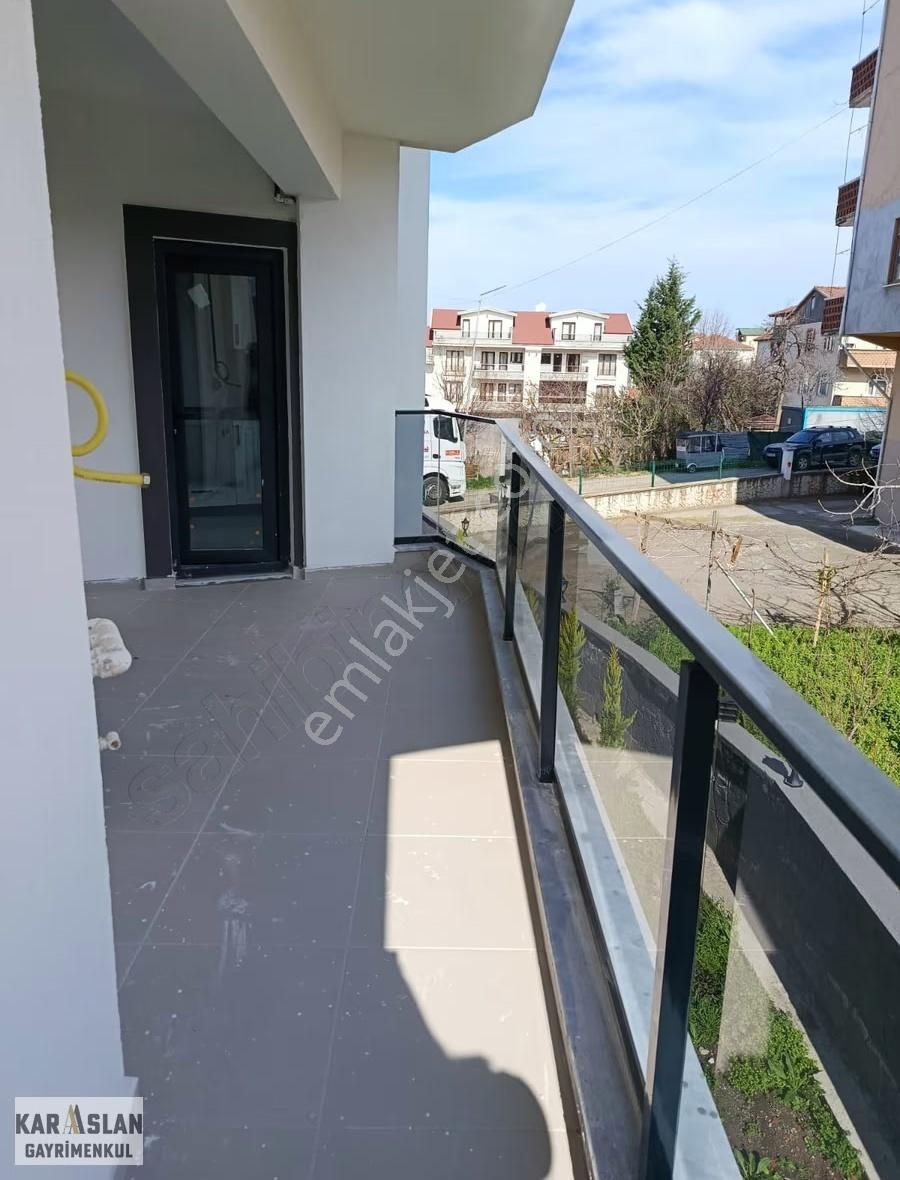 Başiskele Fatih Mahallesinde Satılık 2+1 Arakat İskanlı Daire! - Görsel 17