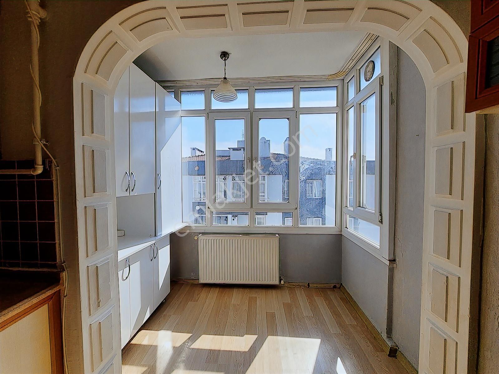 Karşıyaka Zübeyde Hnm Mah. Kiralık 3+1 D.gazlı Daire - Görsel 25