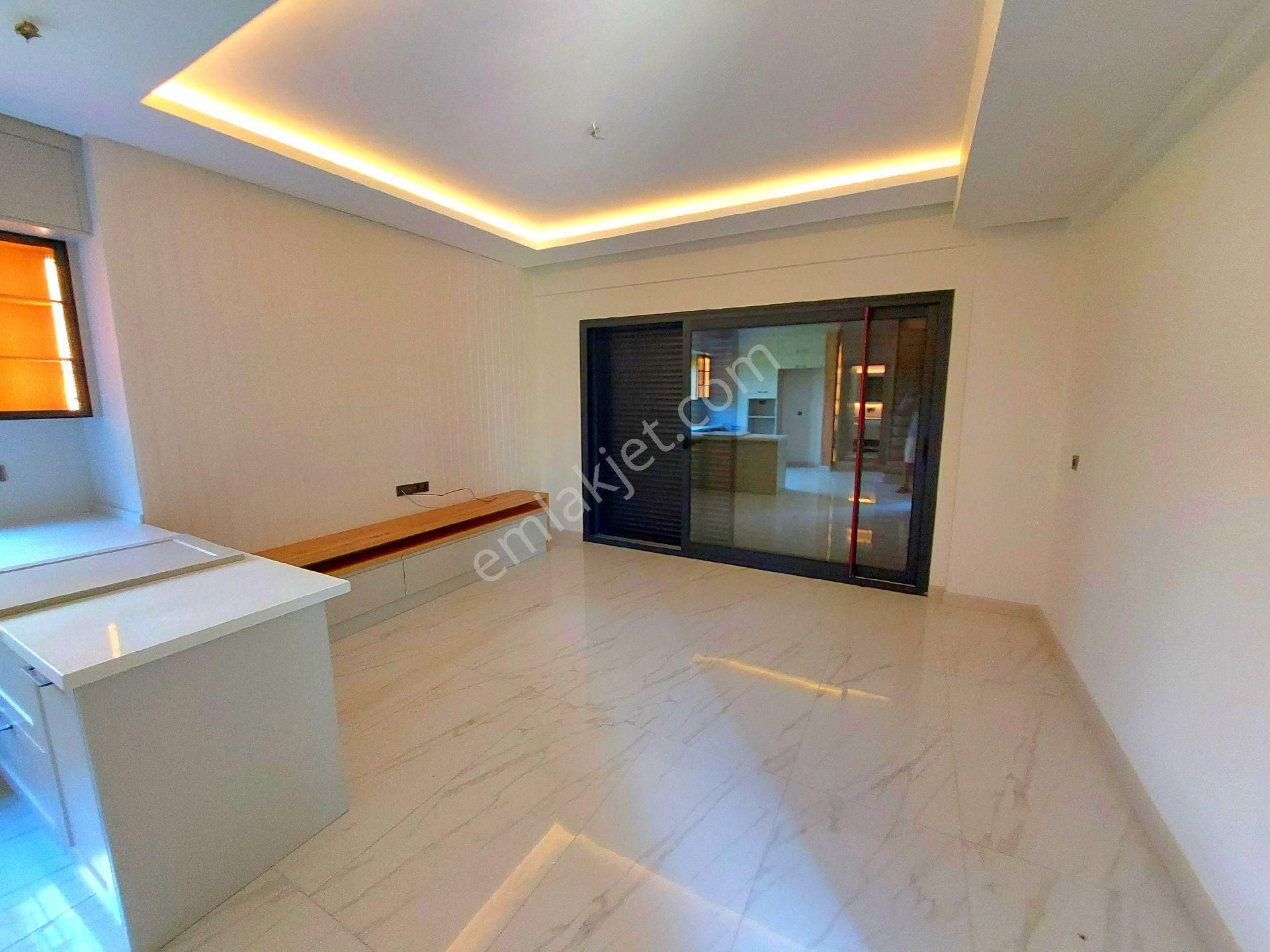 Ata Emlak'tan Plaja Yakın Özel Havuzlu Tek Müstakil 4+1 Sıfır Villa - Görsel 13