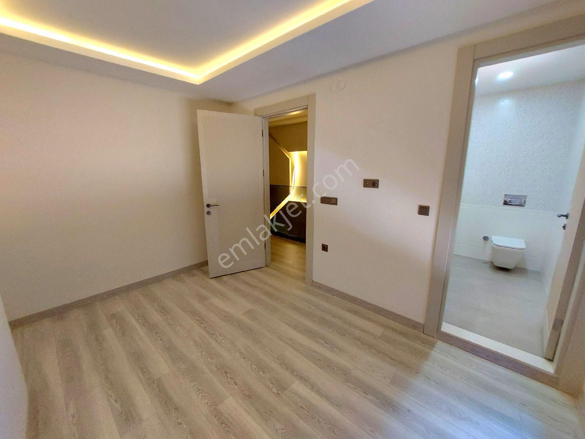 Ata Emlak'tan Plaja Yakın Özel Havuzlu Tek Müstakil 4+1 Sıfır Villa - Görsel 21