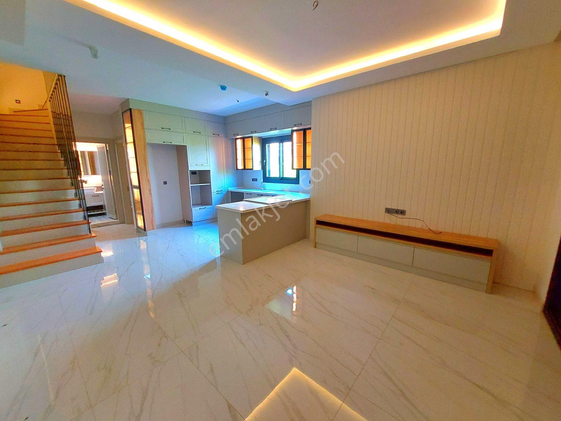 Ata Emlak'tan Plaja Yakın Özel Havuzlu Tek Müstakil 4+1 Sıfır Villa - Görsel 12