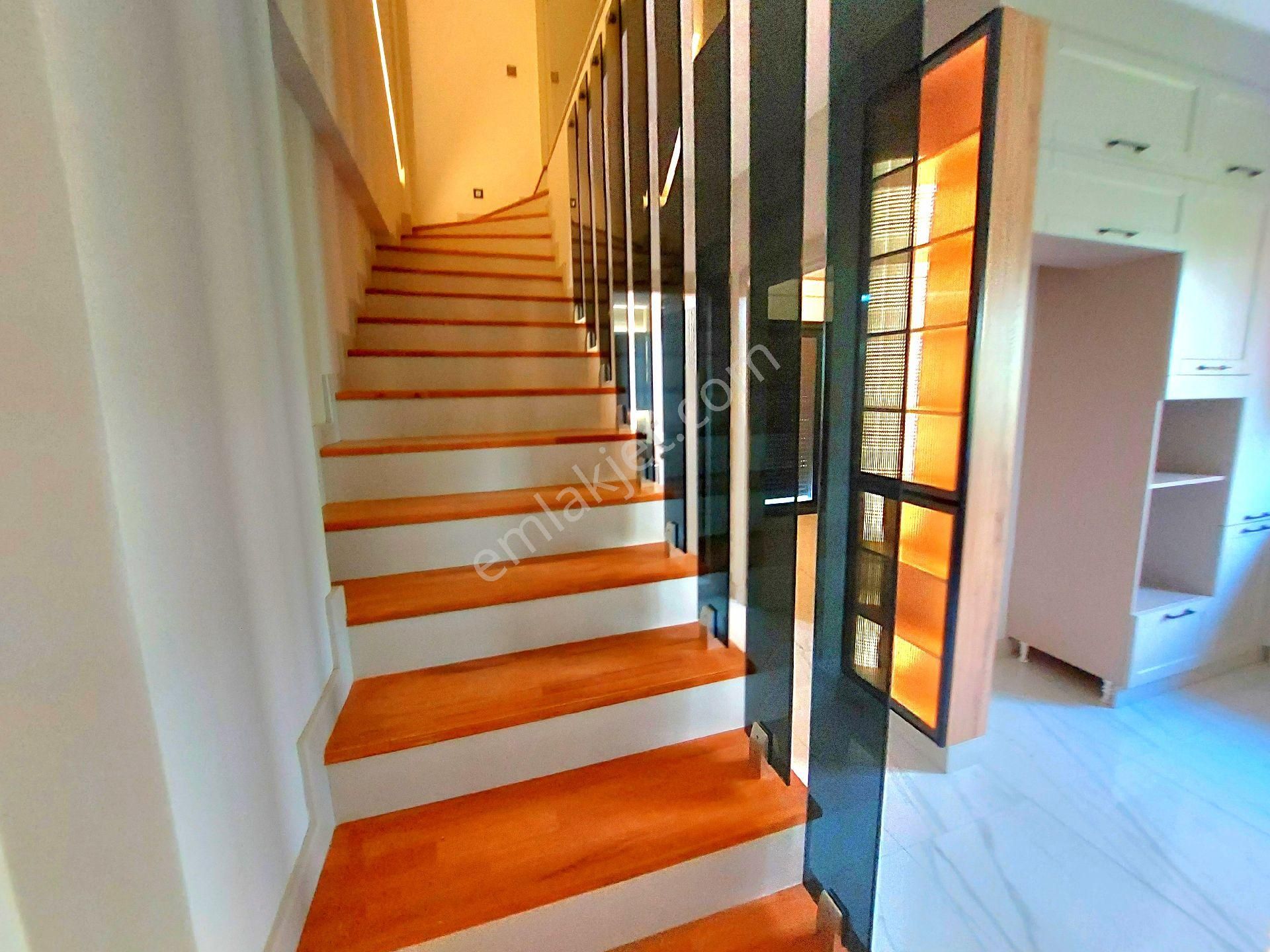 Ata Emlak'tan Plaja Yakın Özel Havuzlu Tek Müstakil 4+1 Sıfır Villa - Görsel 20