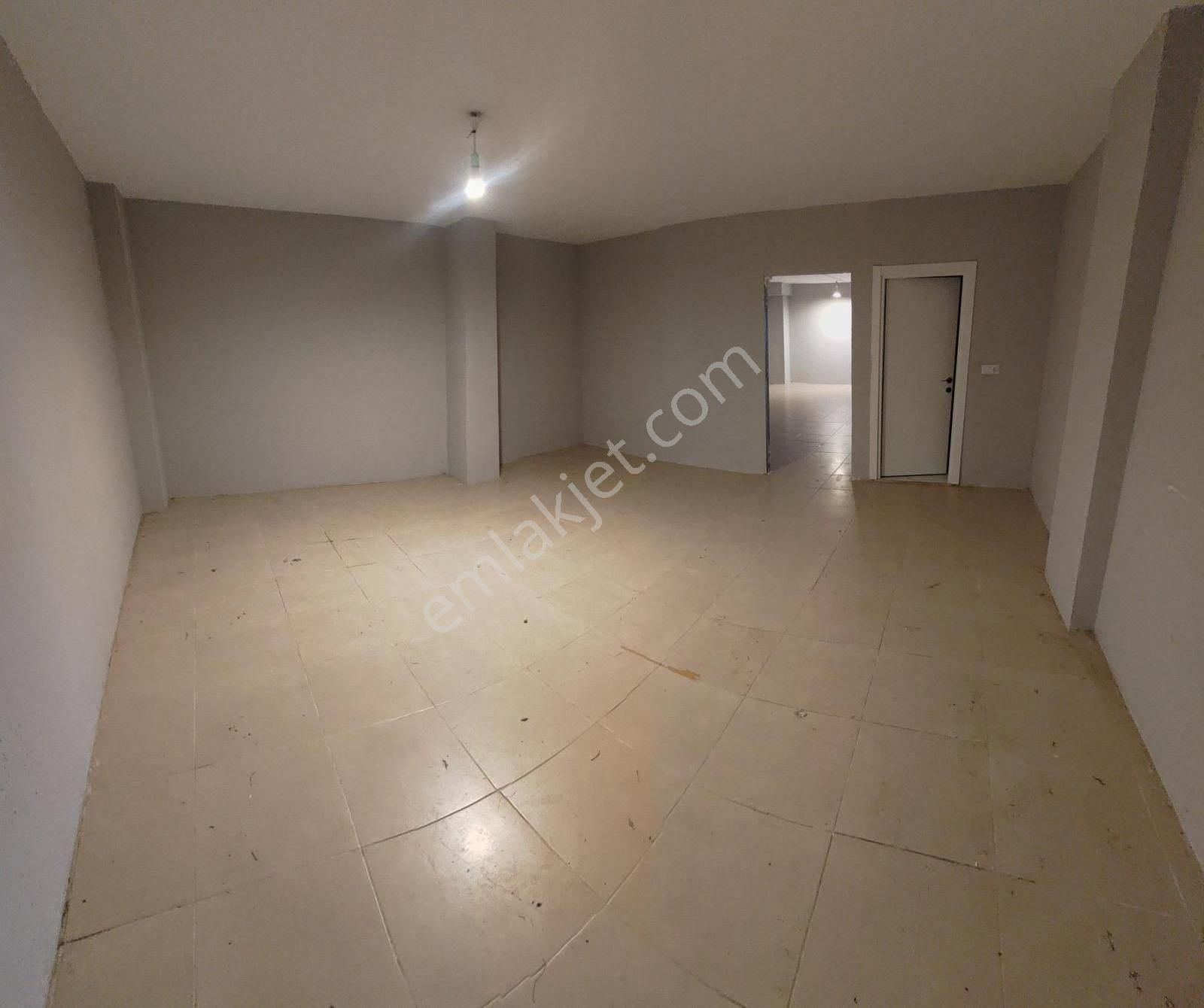 İstanbul Esenyurt'ta Kiralık Dükkan 120 M² - Görsel 17