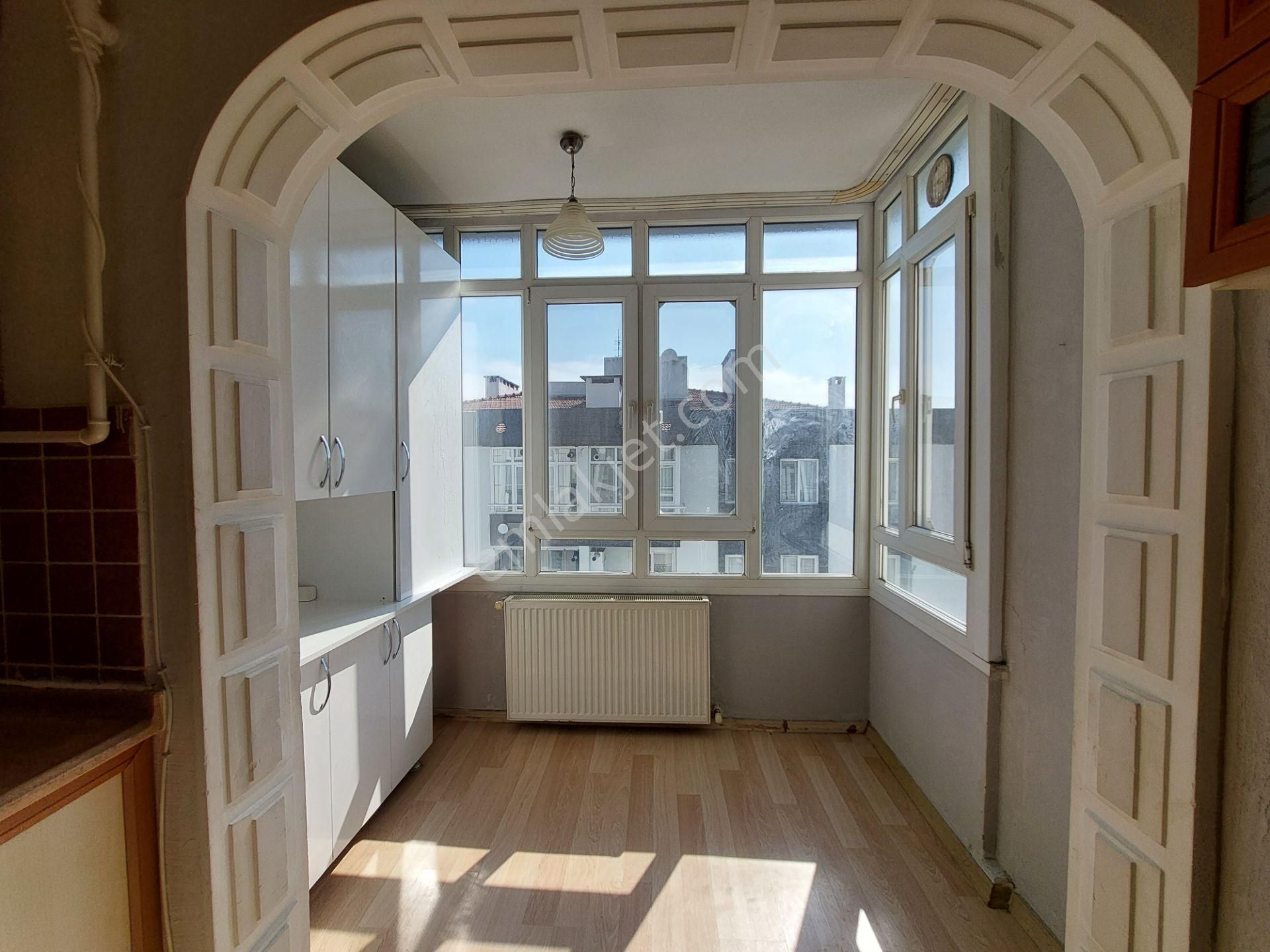 Karşıyaka Zübeyde Hnm Mah. Boş 3+1 Kiralık Daire Kanıt Emlaktan - Görsel 20