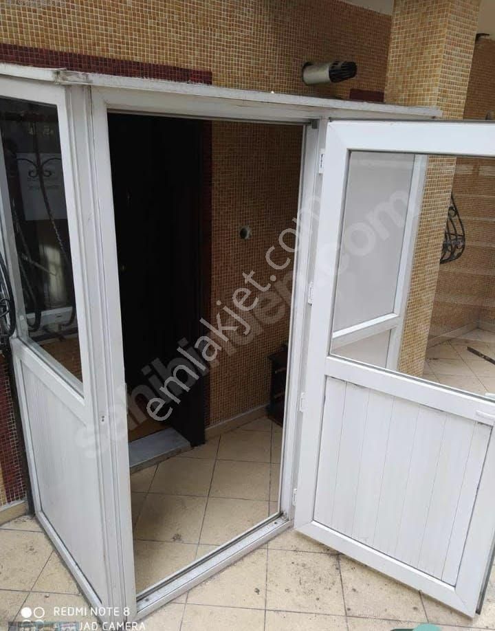 Yenibosna Pazarpazarinda 1+1 Bahcekat - Görsel 6