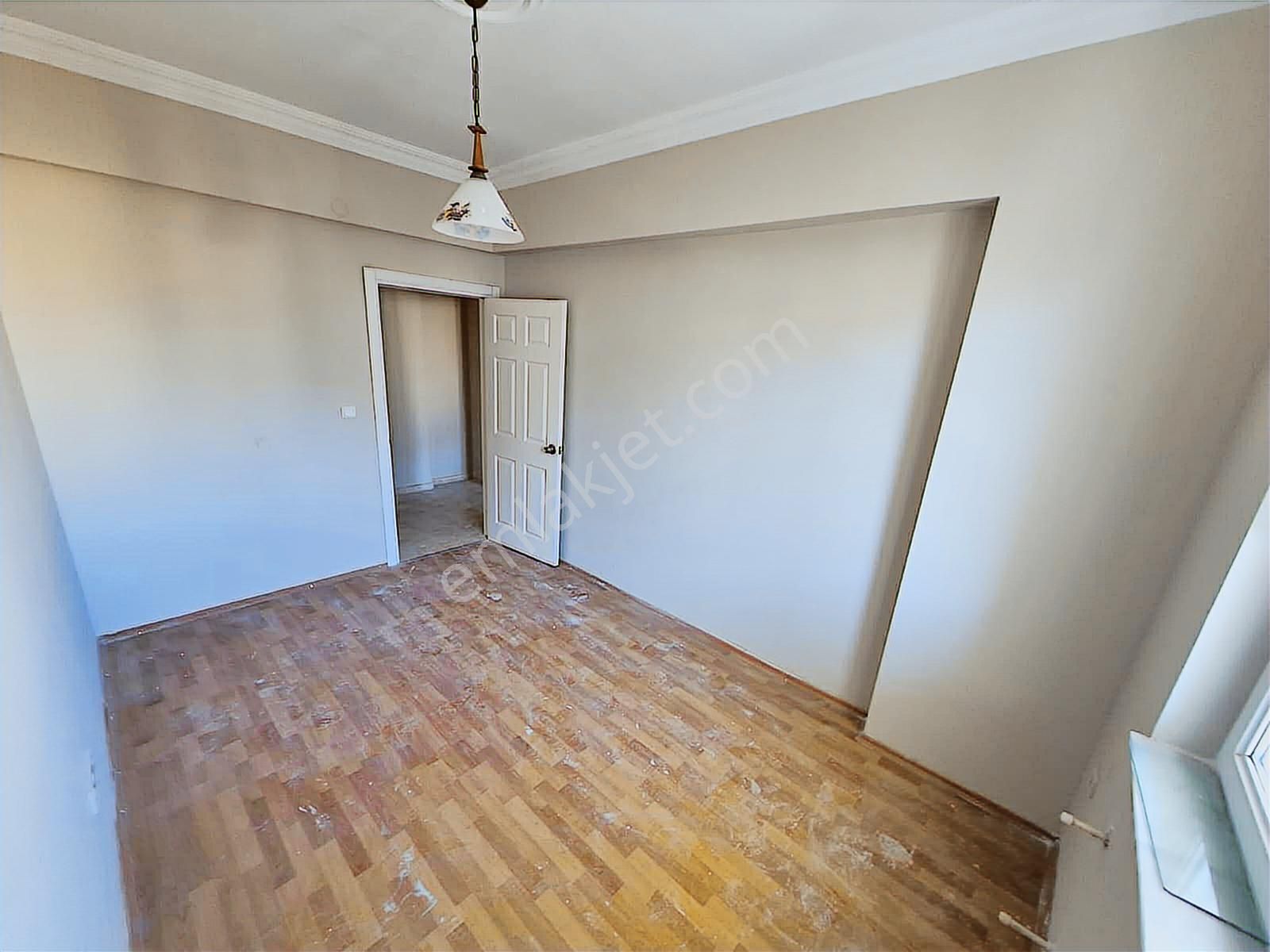 Dutlubahçe Mh. 3.kat 5+1 Kiralık Asansörlü Dubleks - Görsel 7