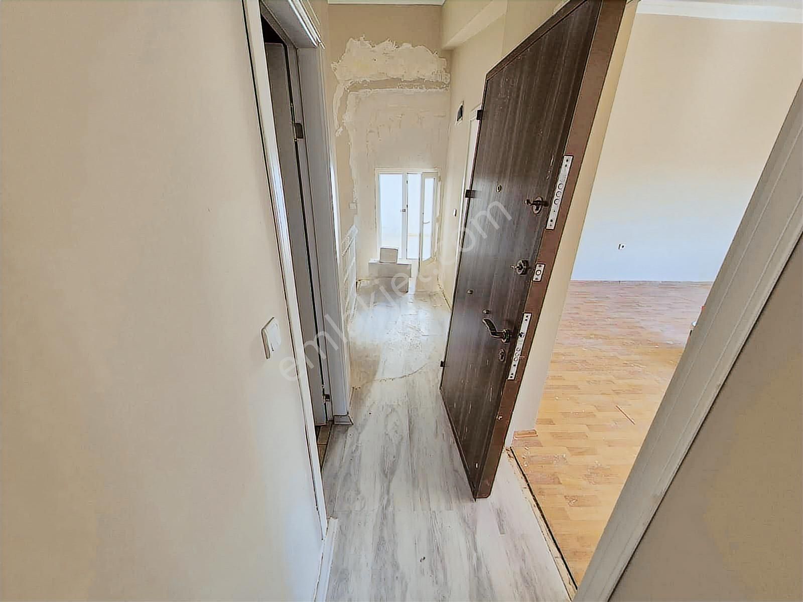 Dutlubahçe Mh. 3.kat 5+1 Kiralık Asansörlü Dubleks - Görsel 30