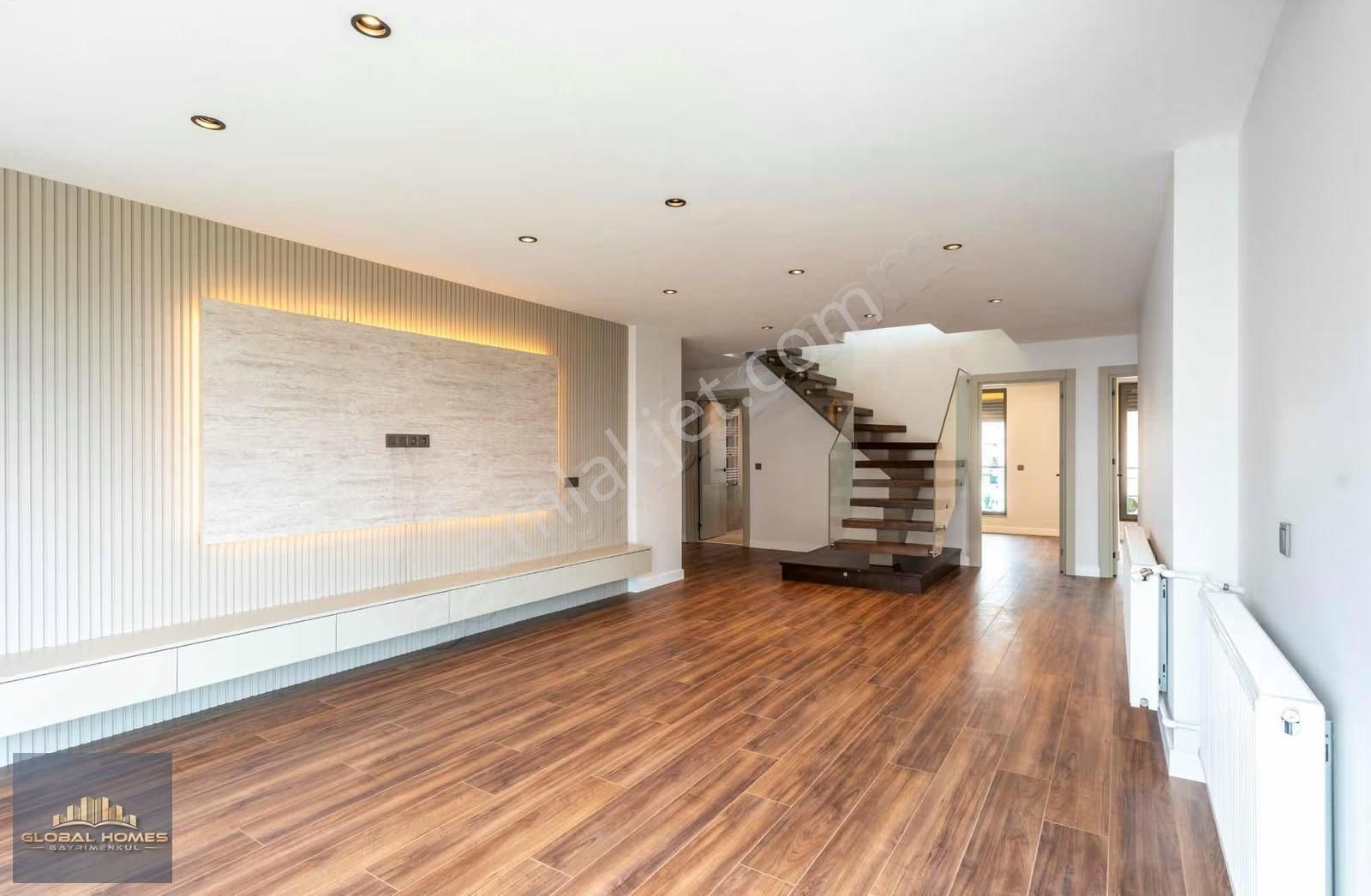 Deniz Manzaralı 4+2 Ultra Lüks Dubleks Kiralık Daire - Görsel 11