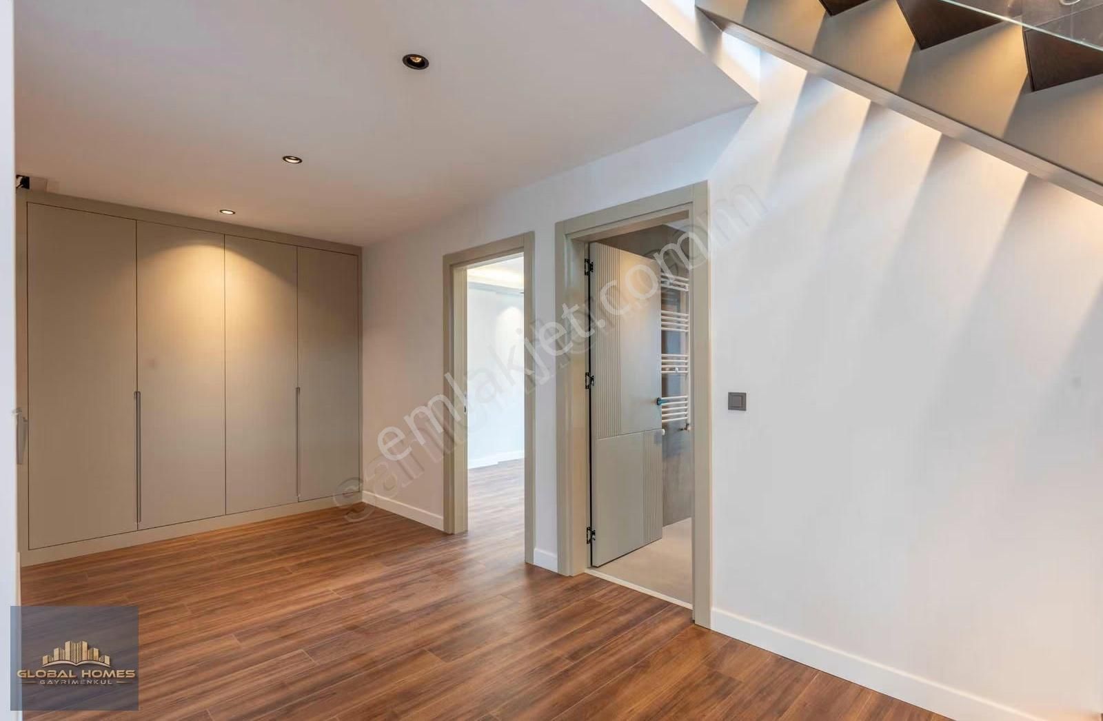 Deniz Manzaralı 4+2 Ultra Lüks Dubleks Kiralık Daire - Görsel 12