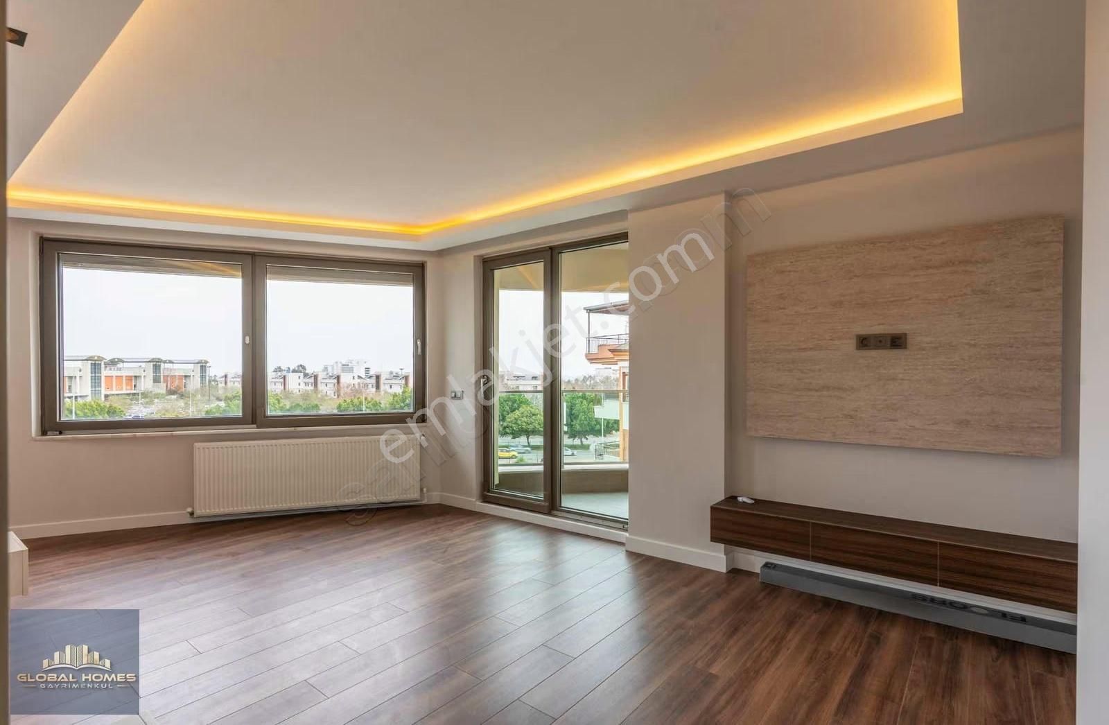 Deniz Manzaralı 4+2 Ultra Lüks Dubleks Kiralık Daire - Görsel 3