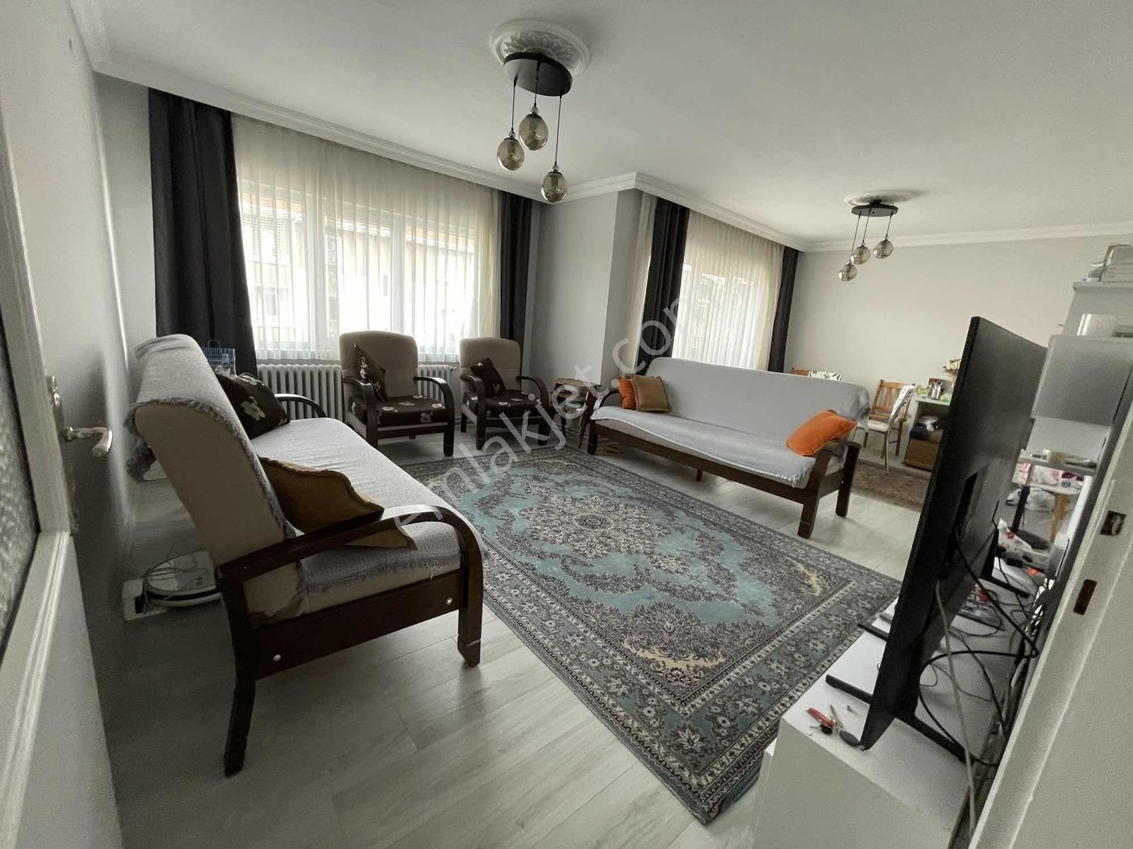 Alc Den Metronun Dibinde Salon Bagımsız Yapılı Daire 3+1 Siteiçi - Görsel 15