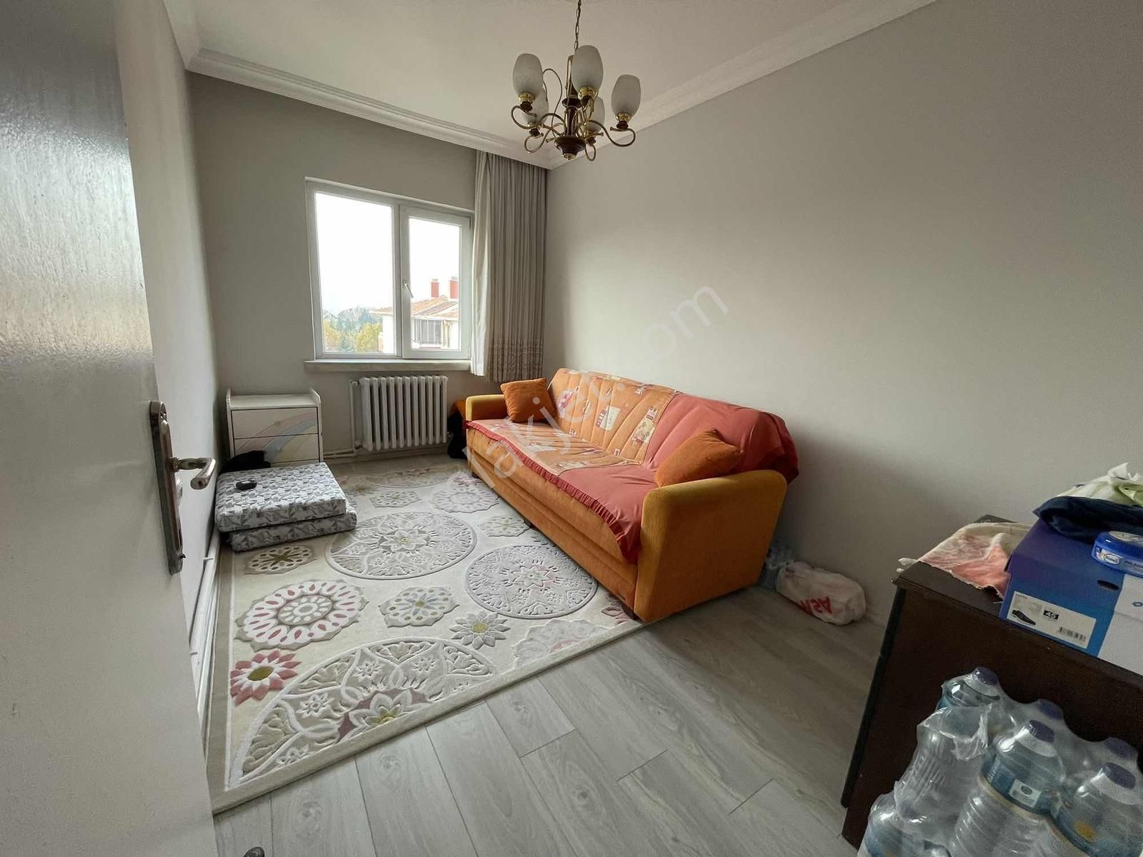 Alc Den Metronun Dibinde Salon Bagımsız Yapılı Daire 3+1 Siteiçi - Görsel 4