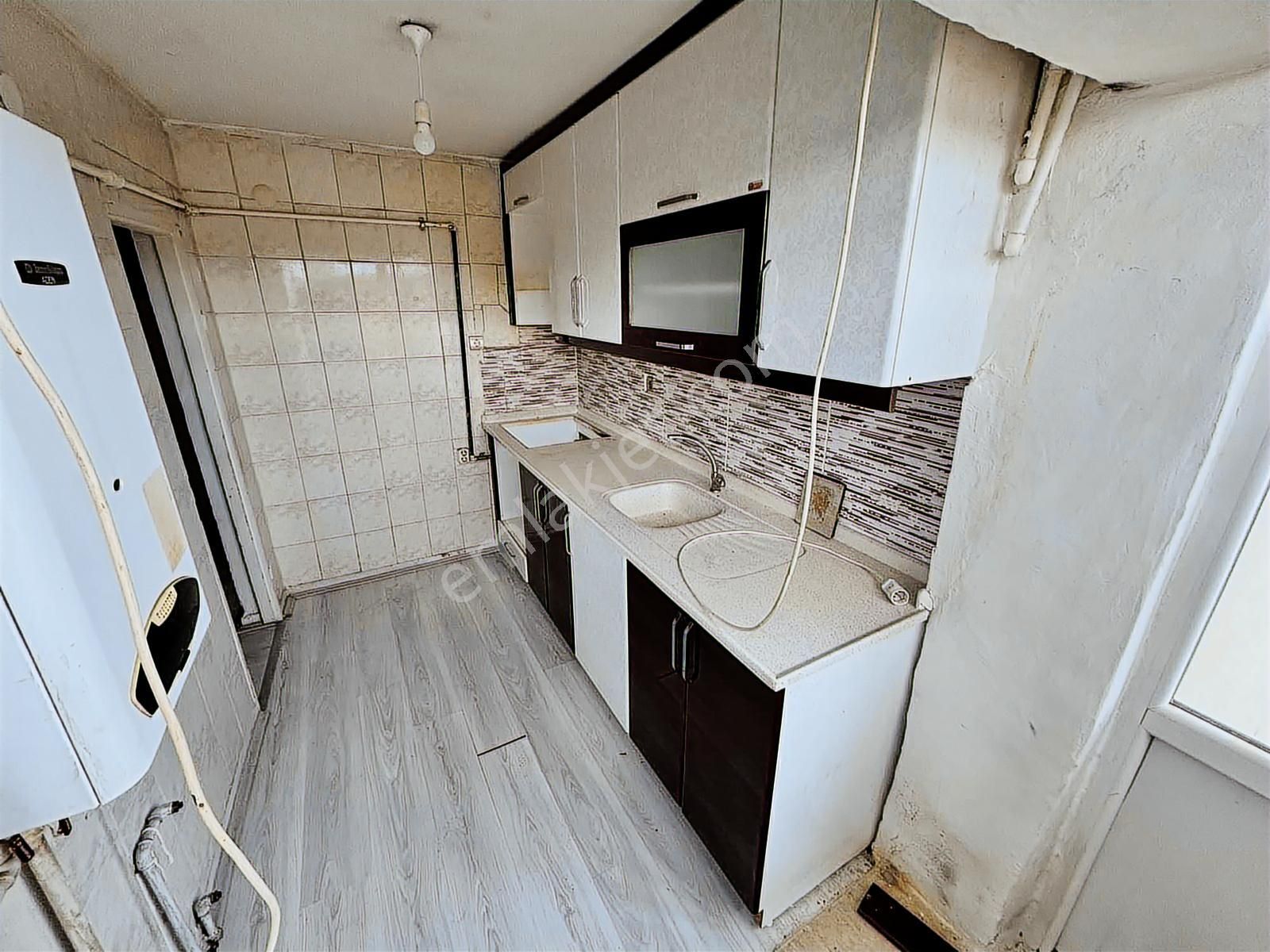 A L C Den Ulubatlı Hasan Mah. Merkezi Konumda 2+1 Kiralık Daire - Görsel 8