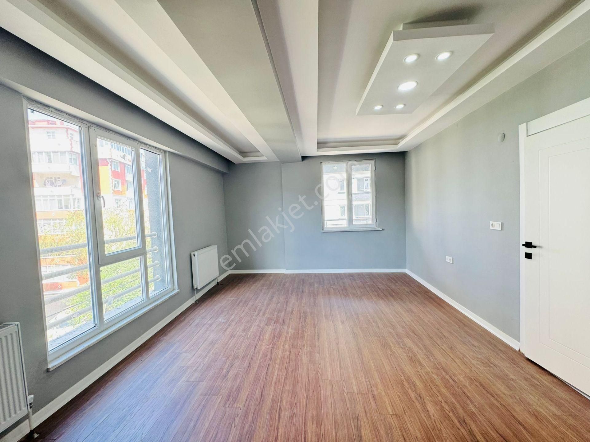 Çerkezköy İstasyon Mah'de Butik Site İçerisinde Kiralık 3+1 Öncephe Daire - Görsel 4