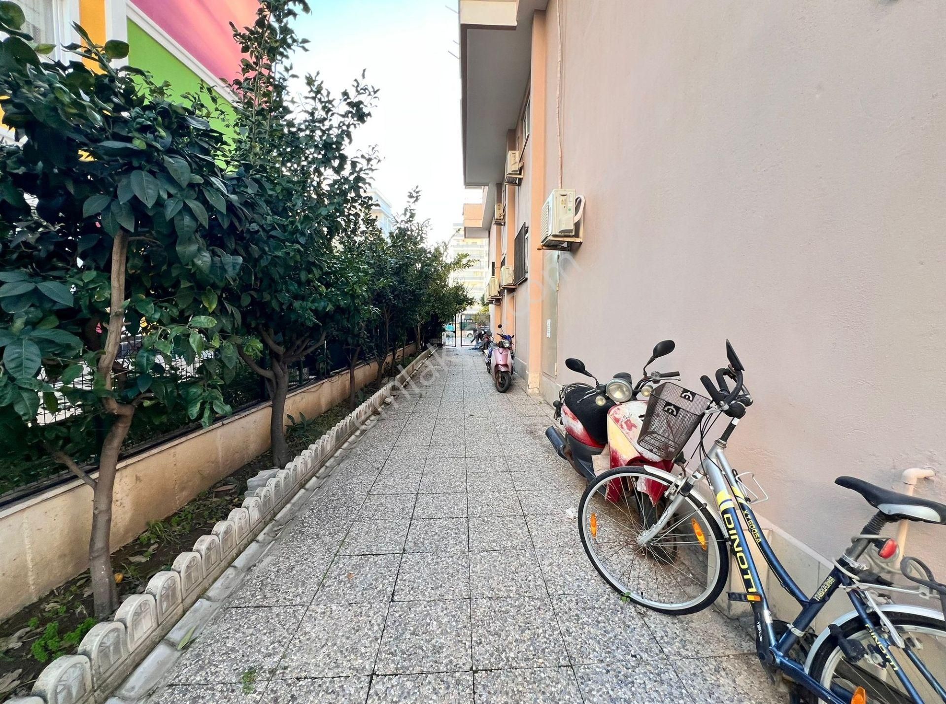 Alanya Mahmutlar Mah.denize 200 Mt.eşyalı Satılık 1+1 Daire - Görsel 8