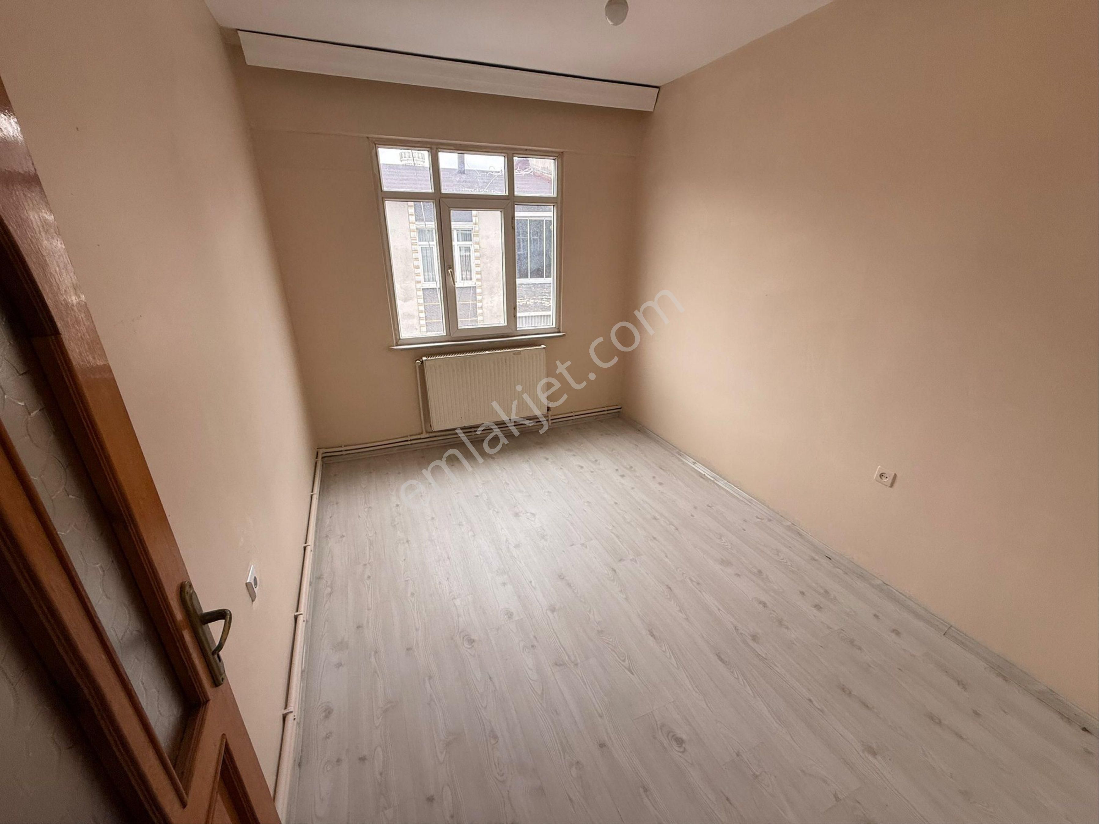 Emirden Tertemiz Kiralık 2+1ara Kat - Görsel 18