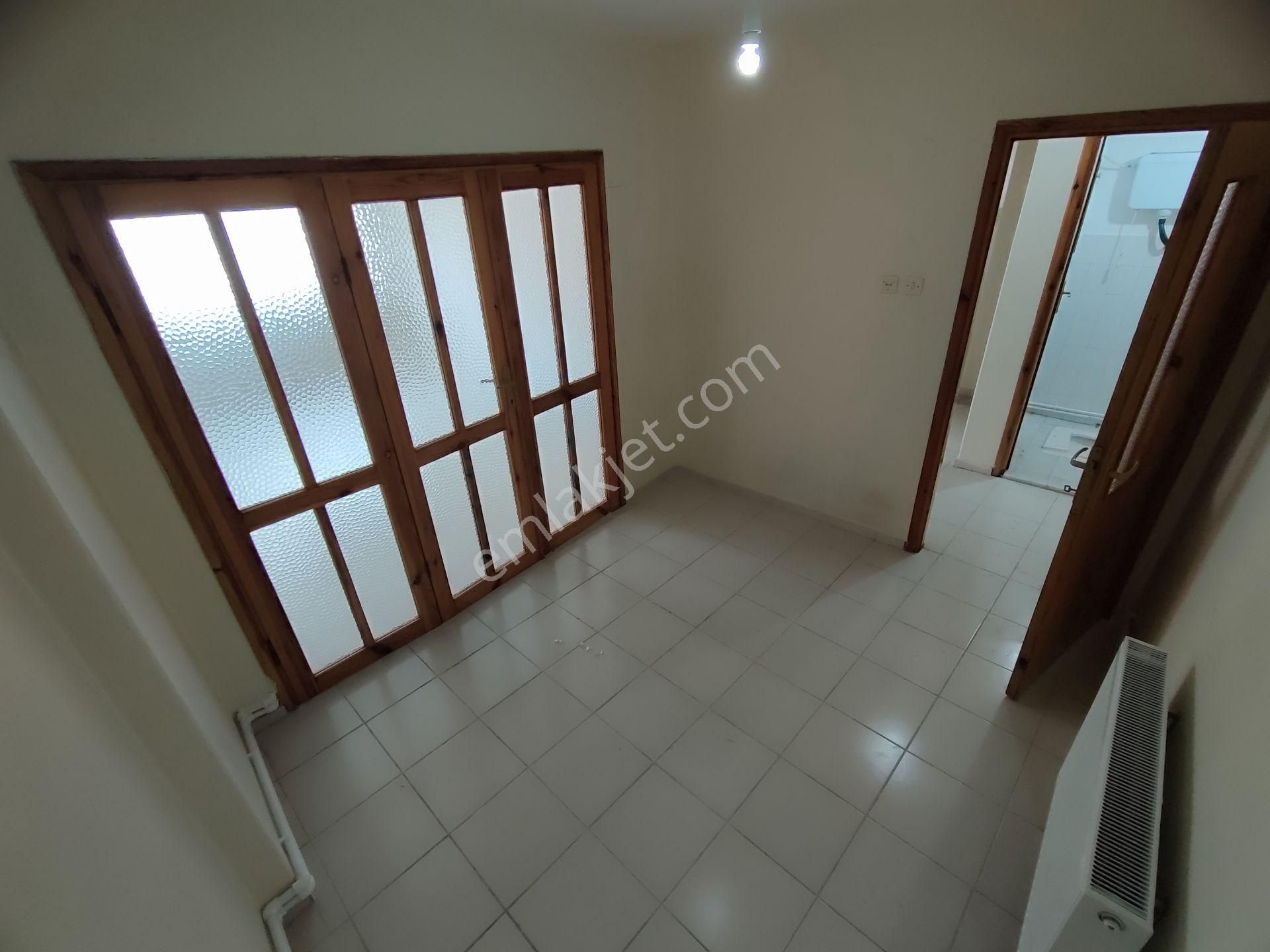 Kardeşten Edremit Merkezde Doğalgazlı Ayrı Mutfaklı Ara Kat Geniş 3+1 Daire - Görsel 21