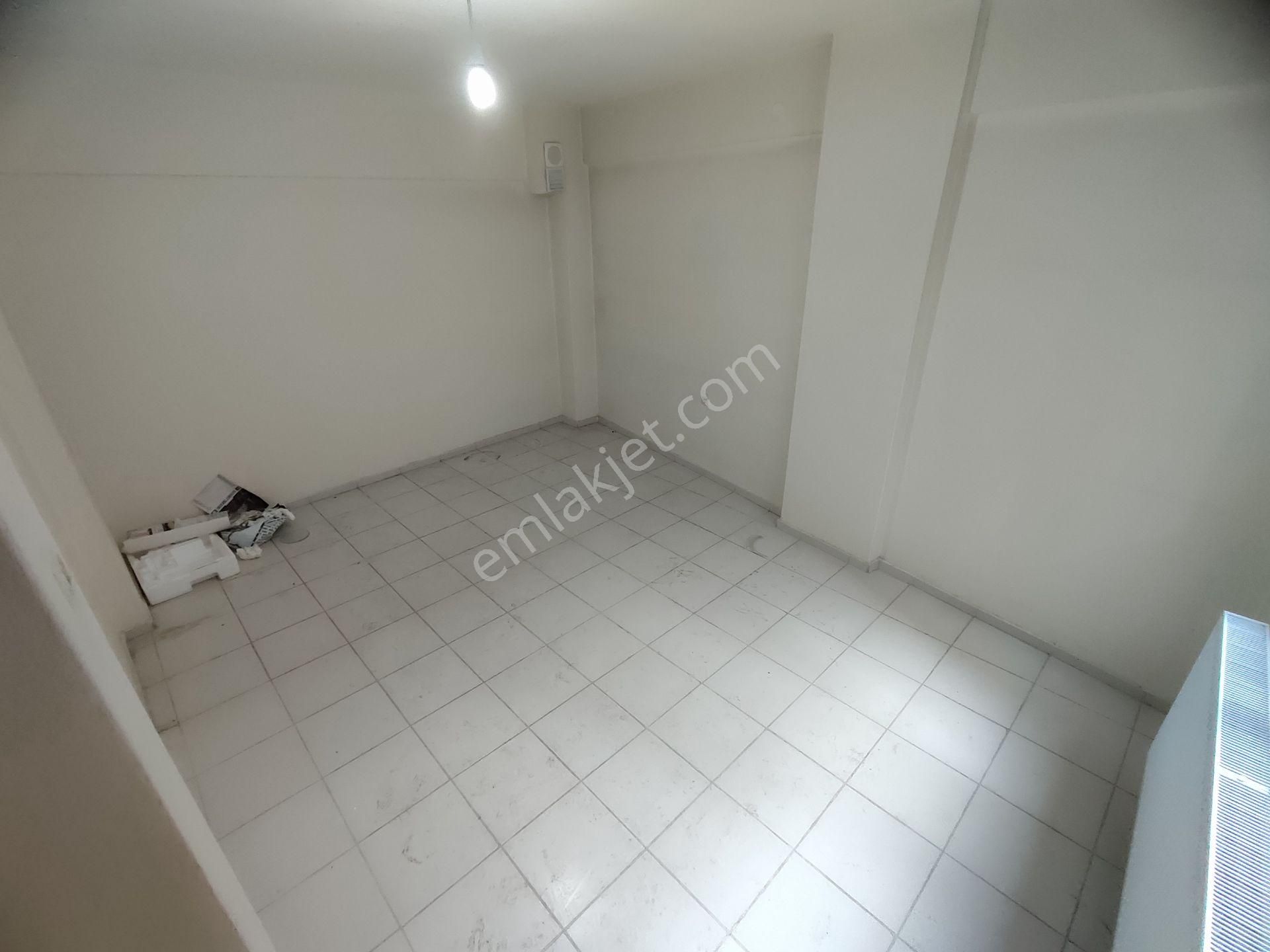 Kardeşten Edremit Merkezde Doğalgazlı Ayrı Mutfaklı Ara Kat Geniş 3+1 Daire - Görsel 25