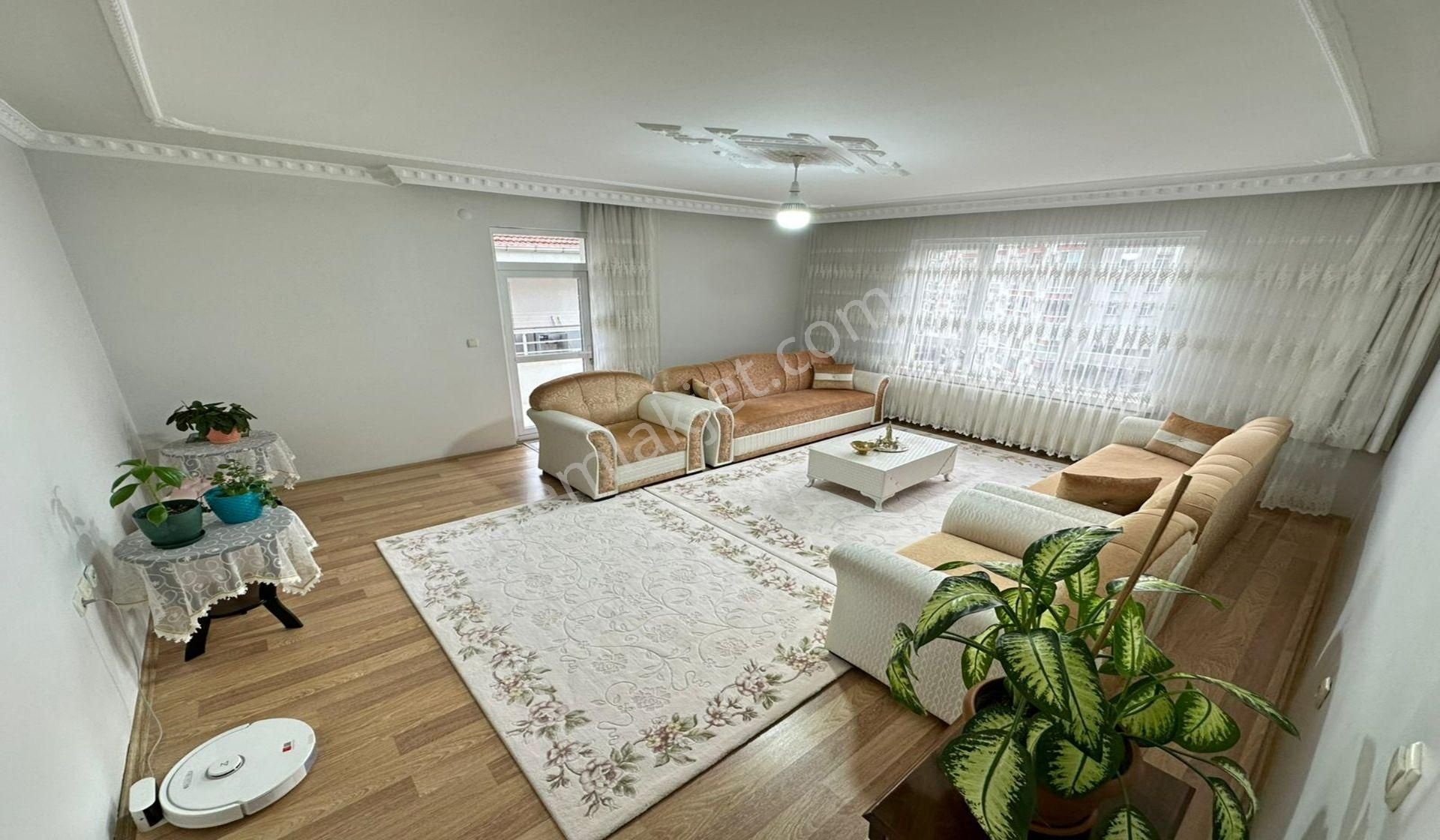 Bademlikde Park Manzaralı Geniş 3+1 Yeni Binada Asansörlü - Görsel 6