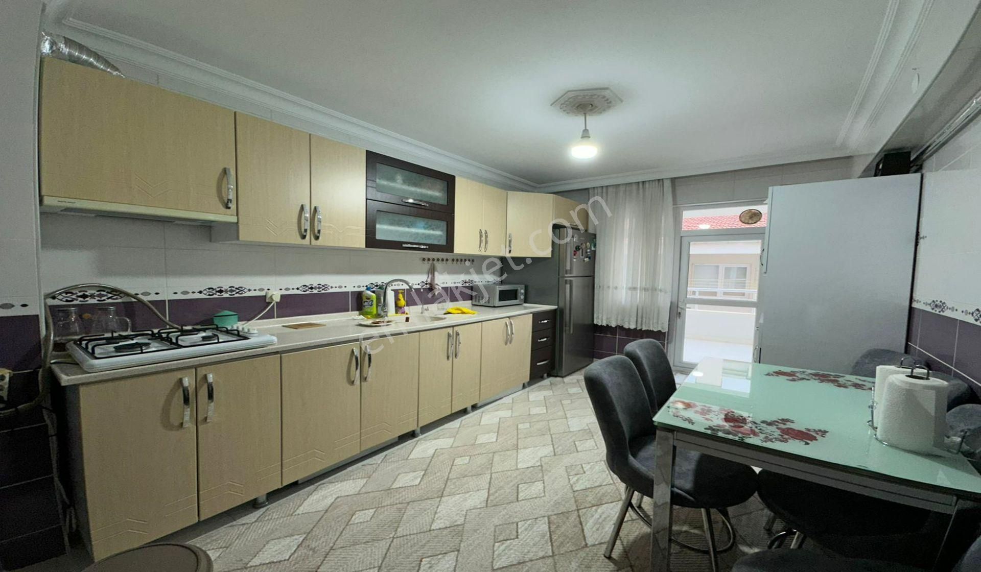 Bademlikde Park Manzaralı Geniş 3+1 Yeni Binada Asansörlü - Görsel 2