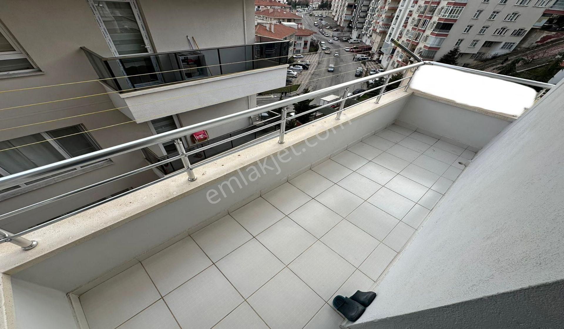 Bademlikde Park Manzaralı Geniş 3+1 Yeni Binada Asansörlü - Görsel 12