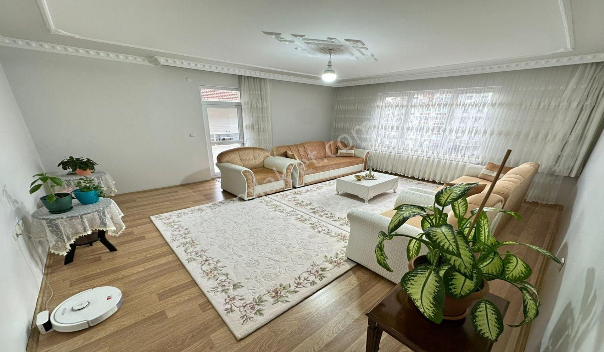 Bademlikde Park Manzaralı Geniş 3+1 Yeni Binada Asansörlü - Görsel 7