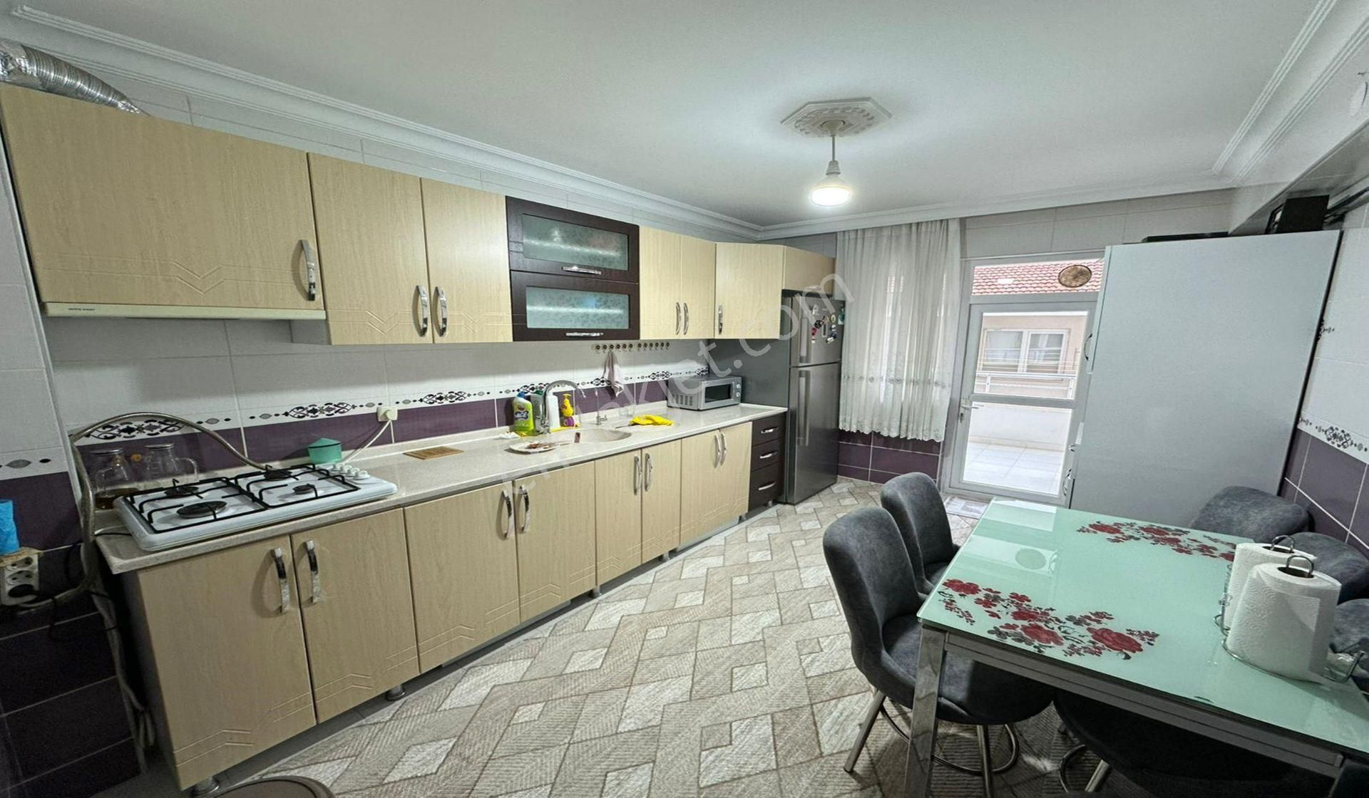 Bademlikde Park Manzaralı Geniş 3+1 Yeni Binada Asansörlü