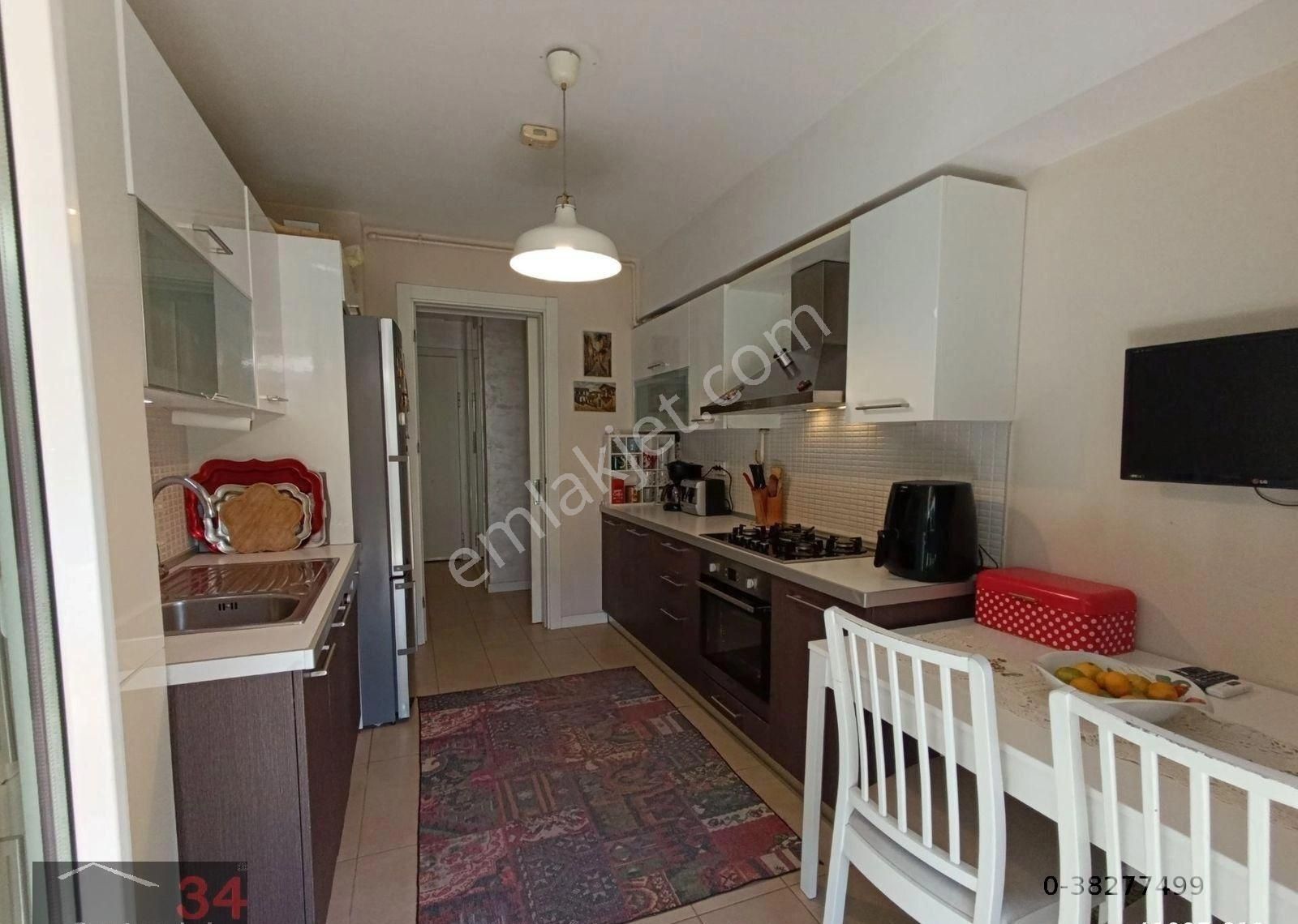 Küçükçekmece Atakent'te Satılık 3+1 Bahçe Katı, Sosyal Donatılı Lüks Site İçinde! - Görsel 28