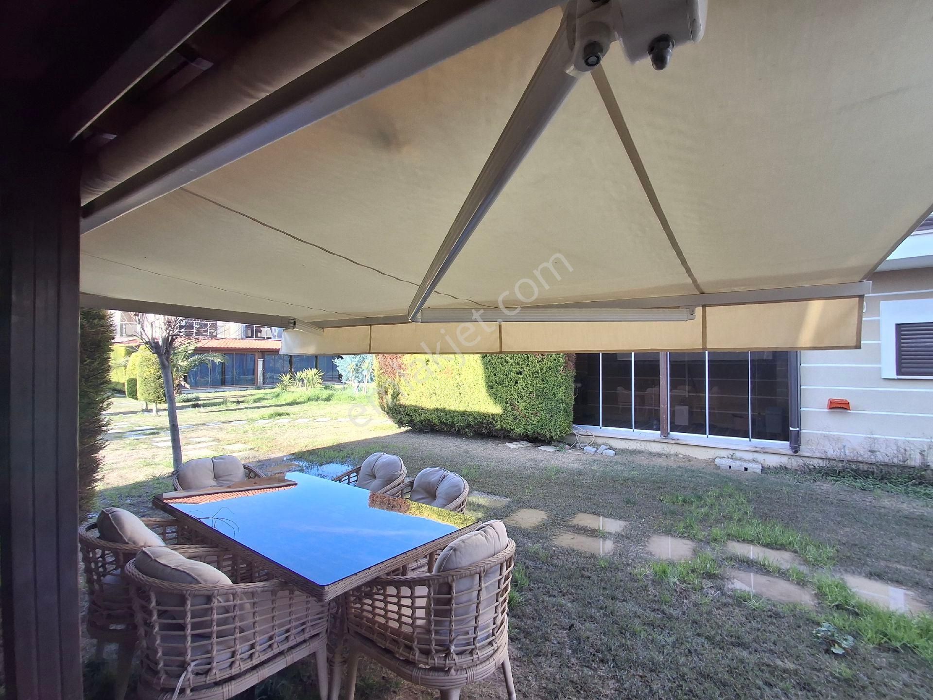 Kuşadası Davutlar Yolunda Ege Birlik Tatil Köyünde Satılık Dubleks Yazlık Villa - Görsel 25