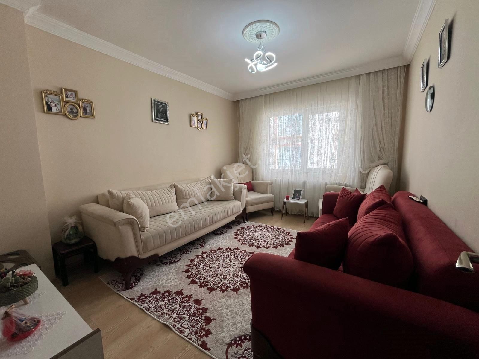 Ataparkta İskanlı Asansörlü Katta Fırsat Daire - Görsel 13