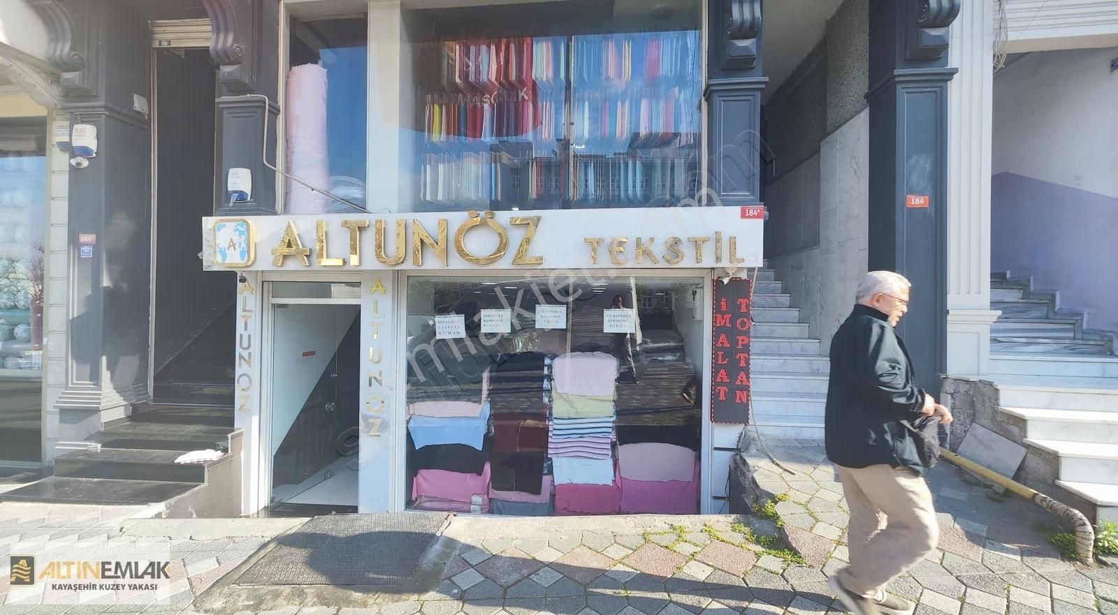 Zeytinburnu Seyitnizam Caddesinde 625m2 Satılık Dükkan