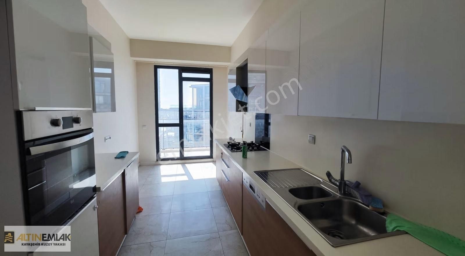 Adım İstanbul Sitesi'nde 4+1 Kiralık Daire/for Rent - Görsel 11