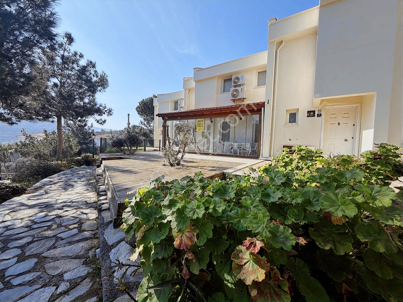 Ege Menderes Sitesi Kuştur | Denize Sıfır 3+1 | Güvenik Havuzlu - Görsel 4