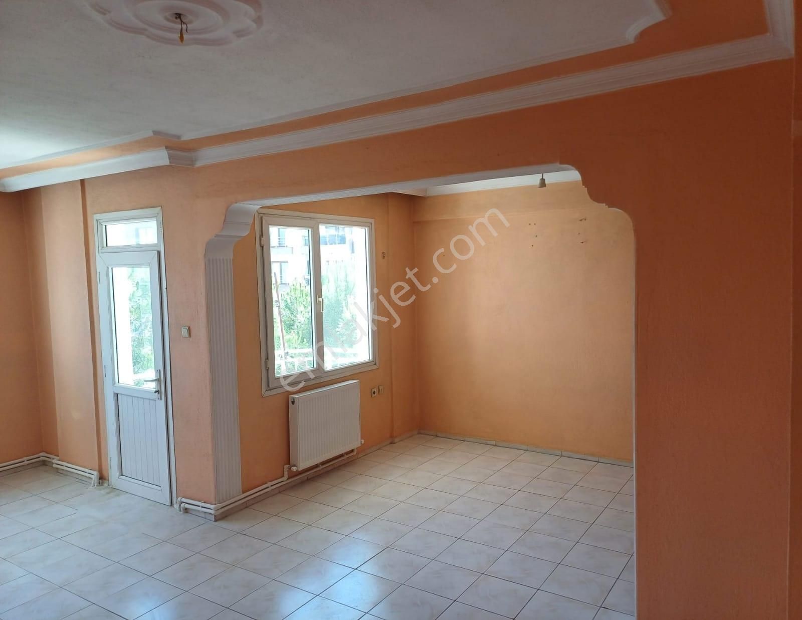 Menemen Esatpaşa Da Metro Yakınında Kiralık Ara Kat 2+1 Daire.. - Görsel 4