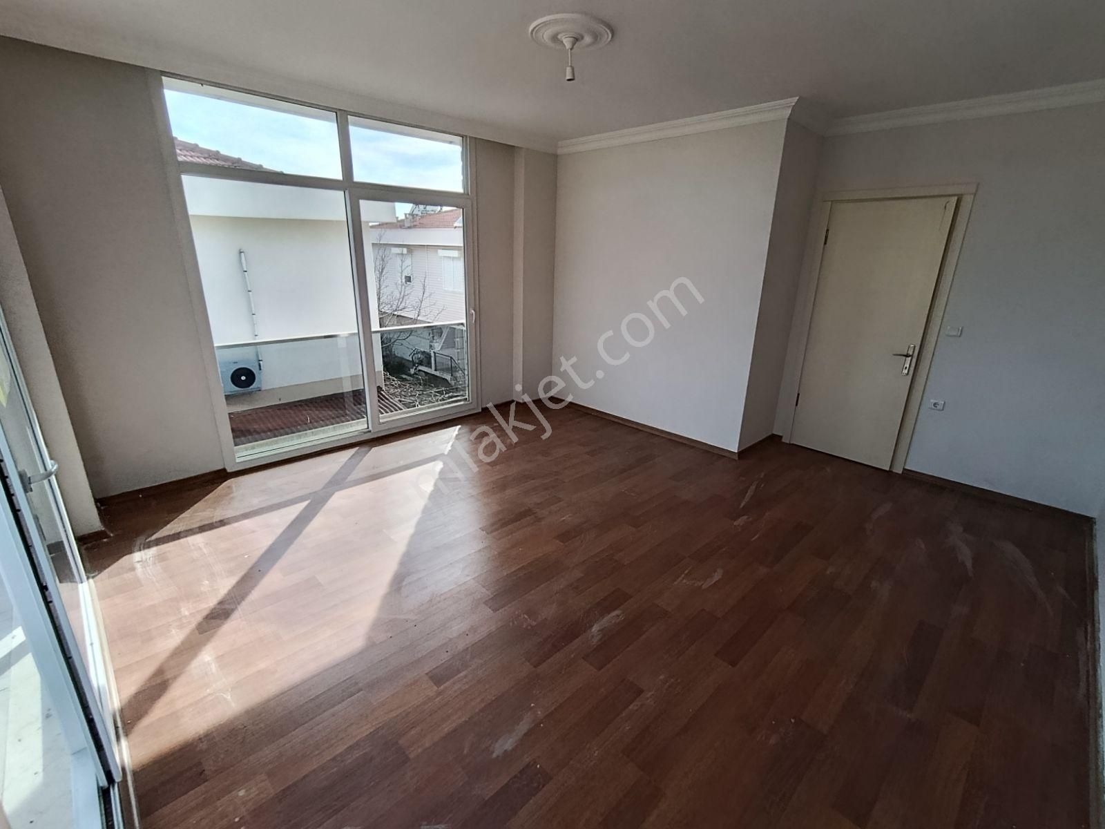 Sarımsaklı'da Plaja Çok Yakın Bakımlı Villa (önü Açık) - Görsel 31