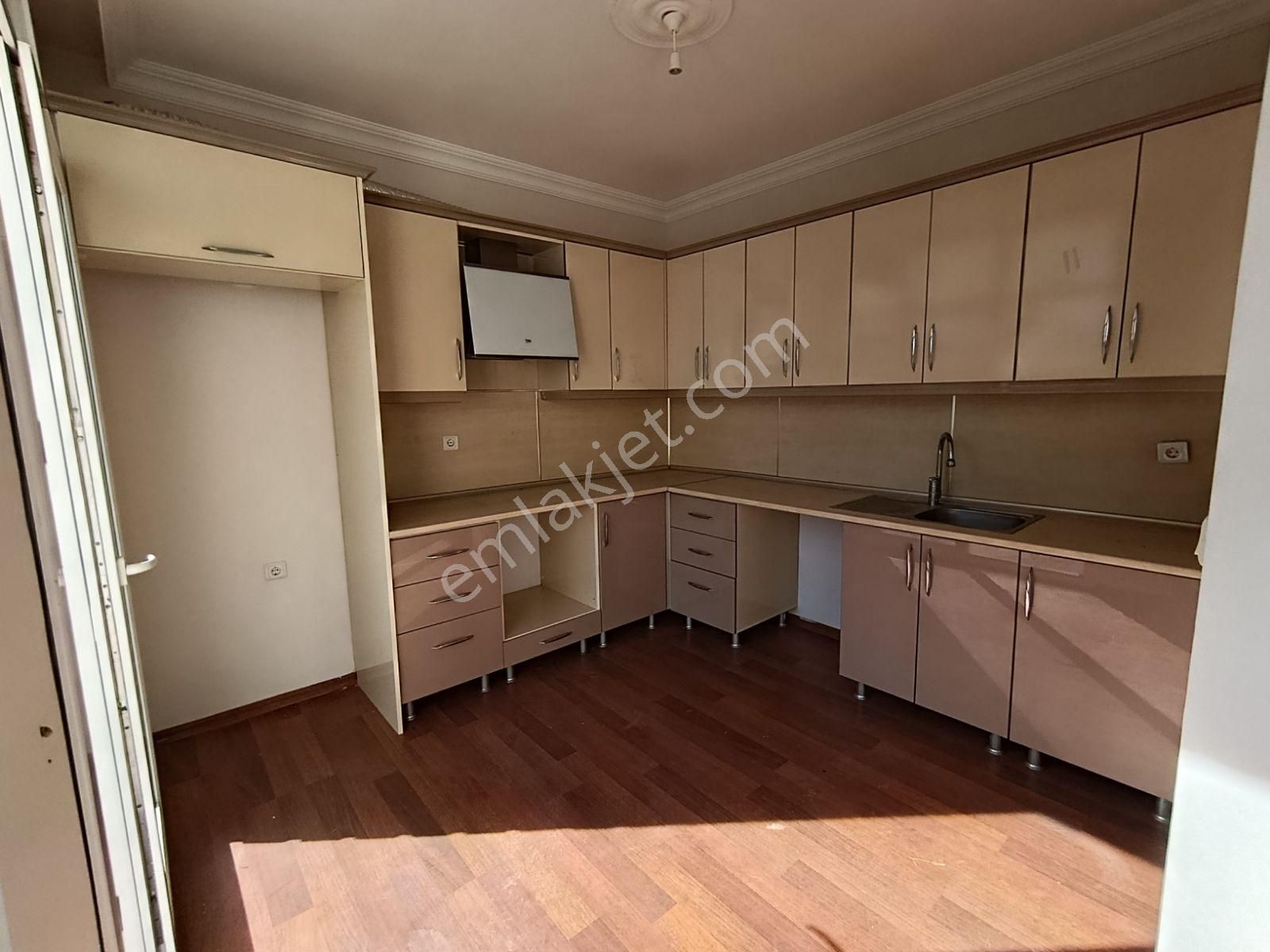 Sarımsaklı'da Plaja Çok Yakın Bakımlı Villa (önü Açık) - Görsel 28