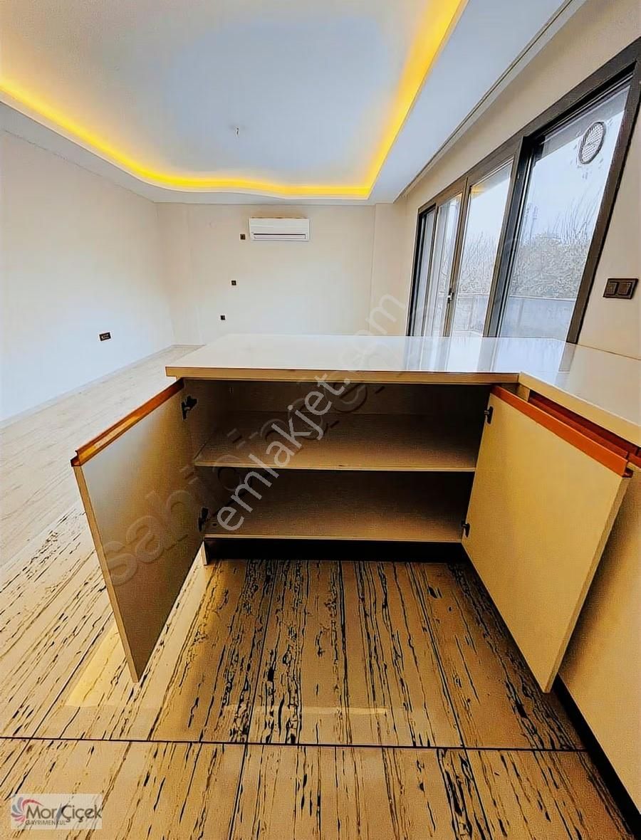 Güzelbahçe'de Denize 100 Mt Mesafede 2+1 Bahçeli Zemin Kat Daire - Görsel 5