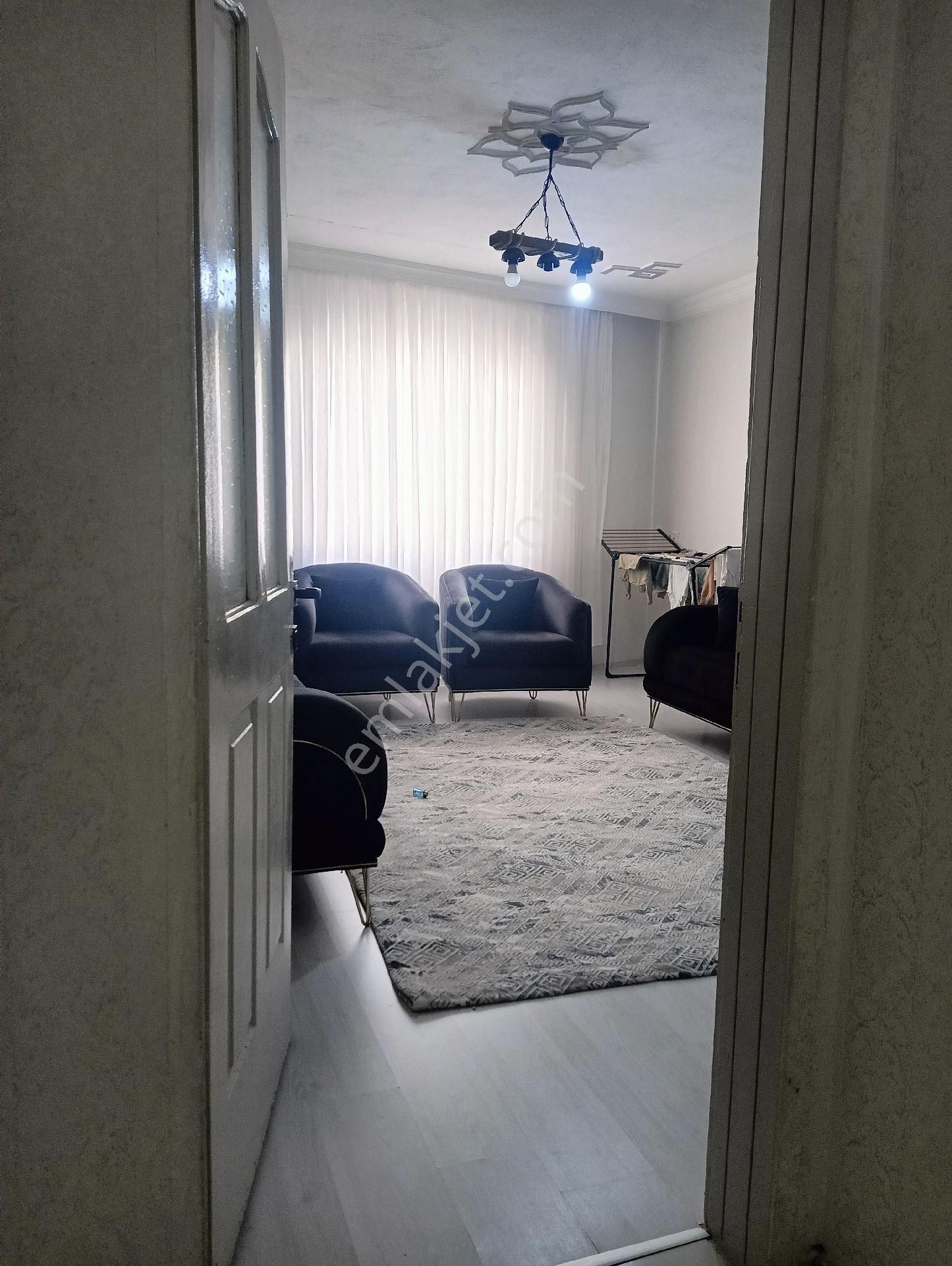 Akyol Gayrimenkul Den Satlık Müstakil Ev Sselimiye Mahllesinde Sobalı 3 Katlı - Görsel 12