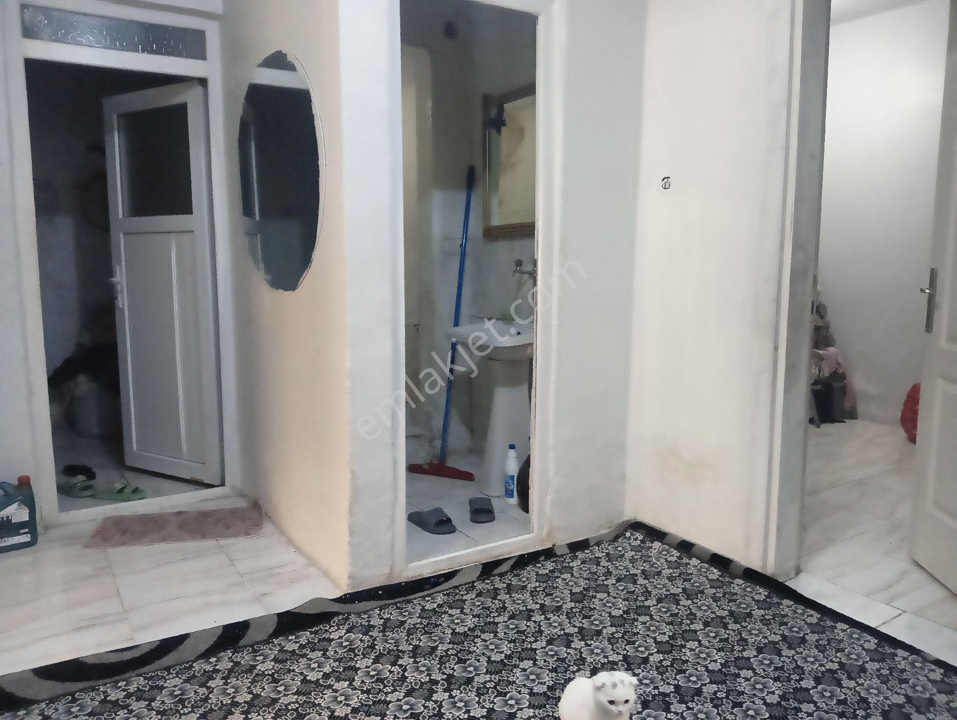 Akyol Gayrimenkul Den Satlık Müstakil Ev Sselimiye Mahllesinde Sobalı 3 Katlı - Görsel 19