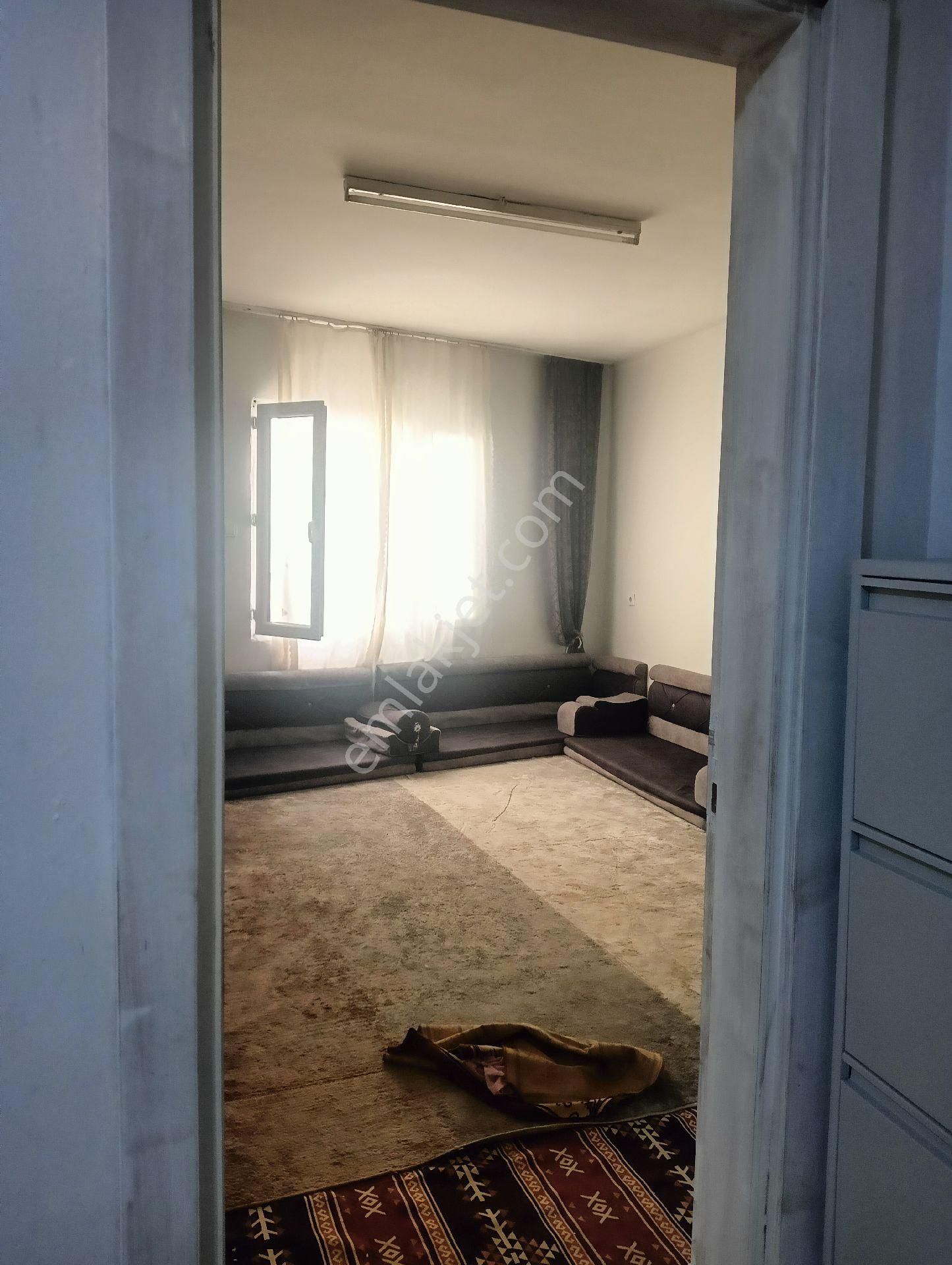 Akyol Gayrimenkul Den Satlık Müstakil Ev Sselimiye Mahllesinde Sobalı 3 Katlı - Görsel 20