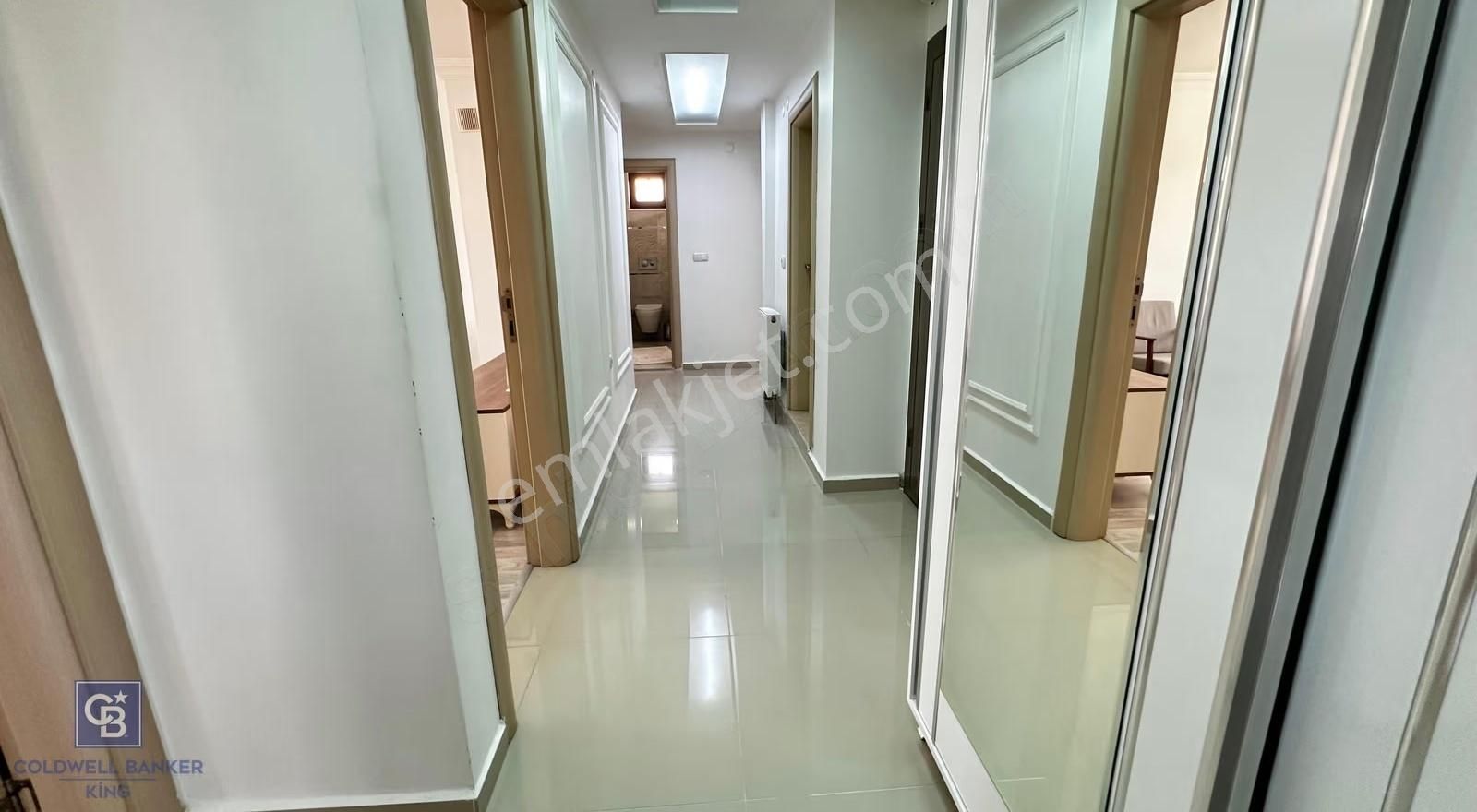 Cb King'den Hasan Basri Çantay Mahallesi'nde 3+1 Kiralık Daire - Görsel 6