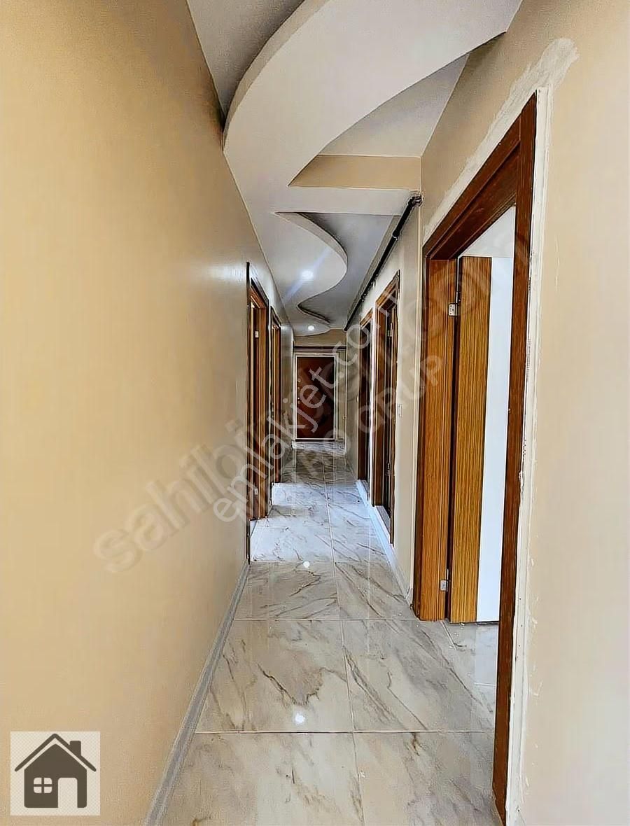 Güzelyurt'ta Metrobüse Yakın, Yeni 3+1 Kiralık Daire - Görsel 5