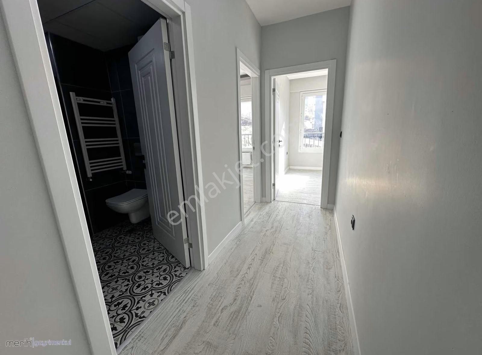 Papatya Caddesine Yakın Yeni Teslim Lüks Ve Geniş 2.5+1 Daire - Görsel 6