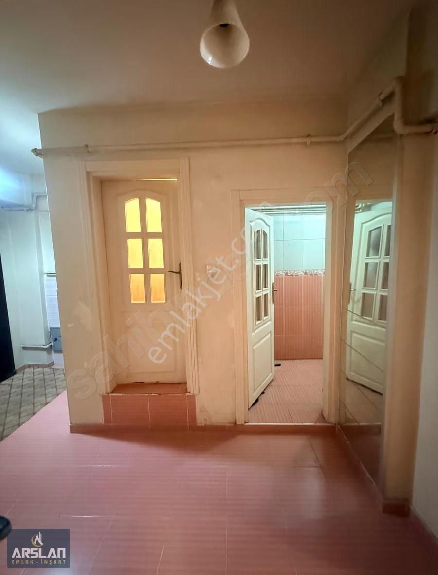 İnegöl Alanyurt Fatih Mah.2+1,90m2,3.kat,satılık Daire - Görsel 6