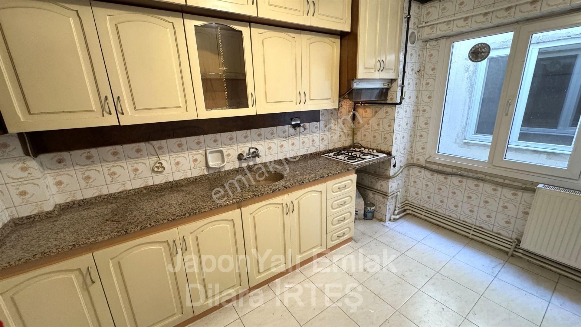 Basınsitesi’nin En Güzel Sokağında Deniz Manzaralı Satılık Daire - Görsel 12