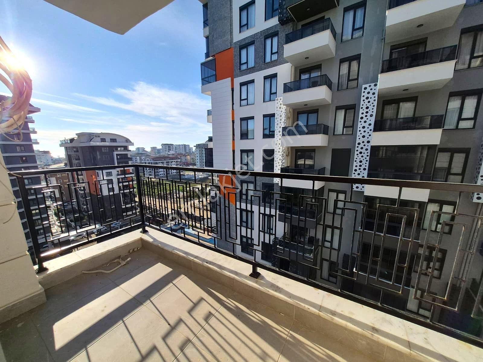 Mahmutlar Atatürk Caddesi Üzerinde Kiralık 2+1 Lüks Daire - Görsel 34