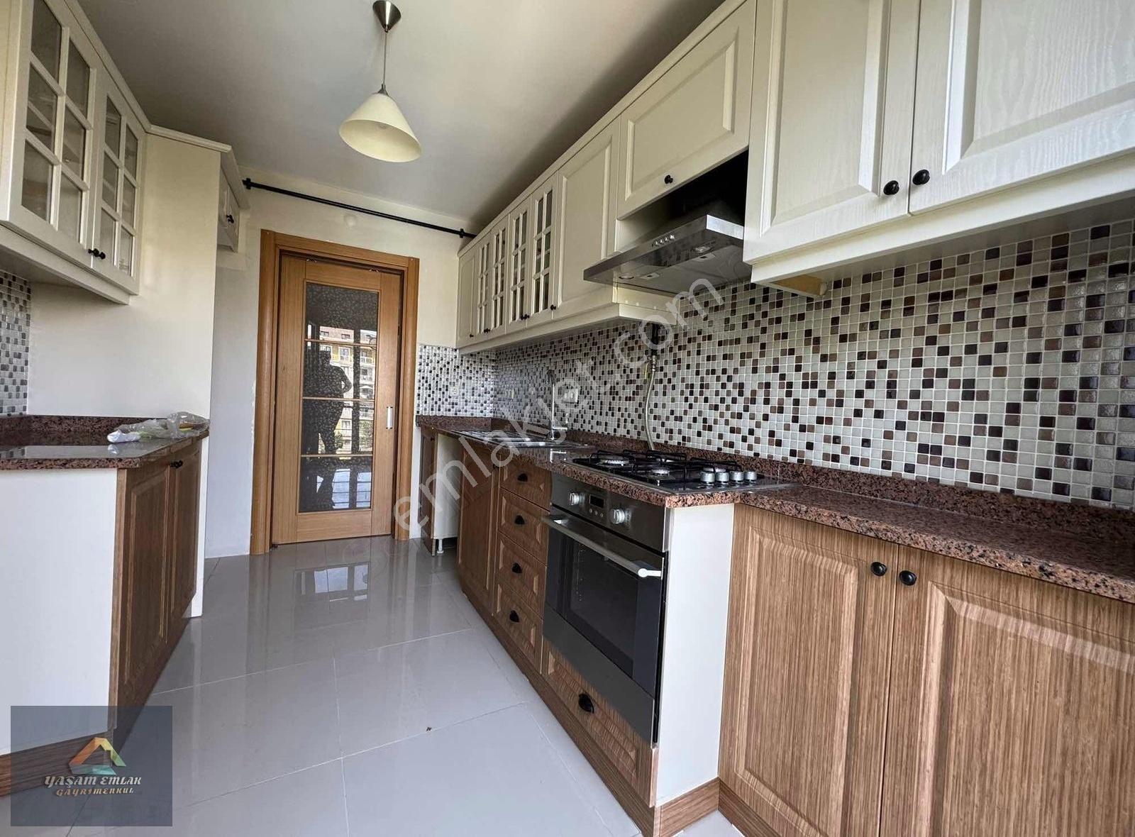 Yaşam'dan Çamlık Nihavent Evlerinde Kiralık 3+1 Lüks Daire - Görsel 10