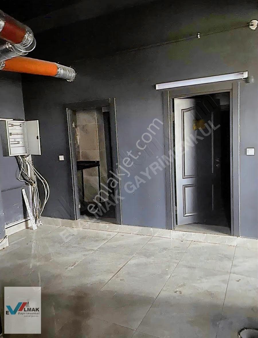 Yalova Merkezde Satılık 400 M² Çok Amaçlı Ticari Dükkan - Görsel 3