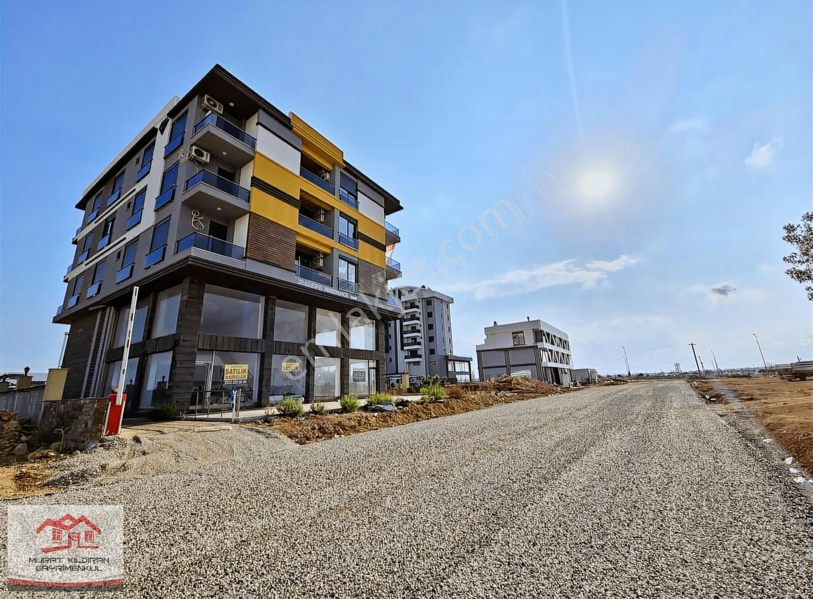 Ana Caddeye 50 Metre Mesafede Geniş 1+1 - Görsel 6