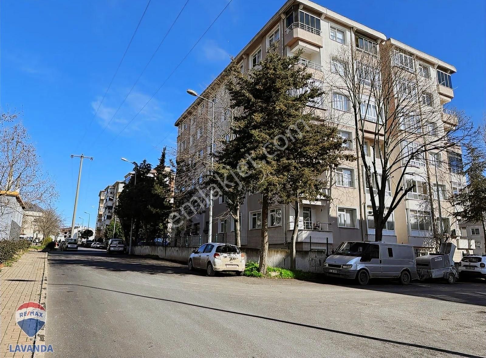 Re/max Lavanda'dan Çorlu-muhittin Mahallesinde Satılık 3+1